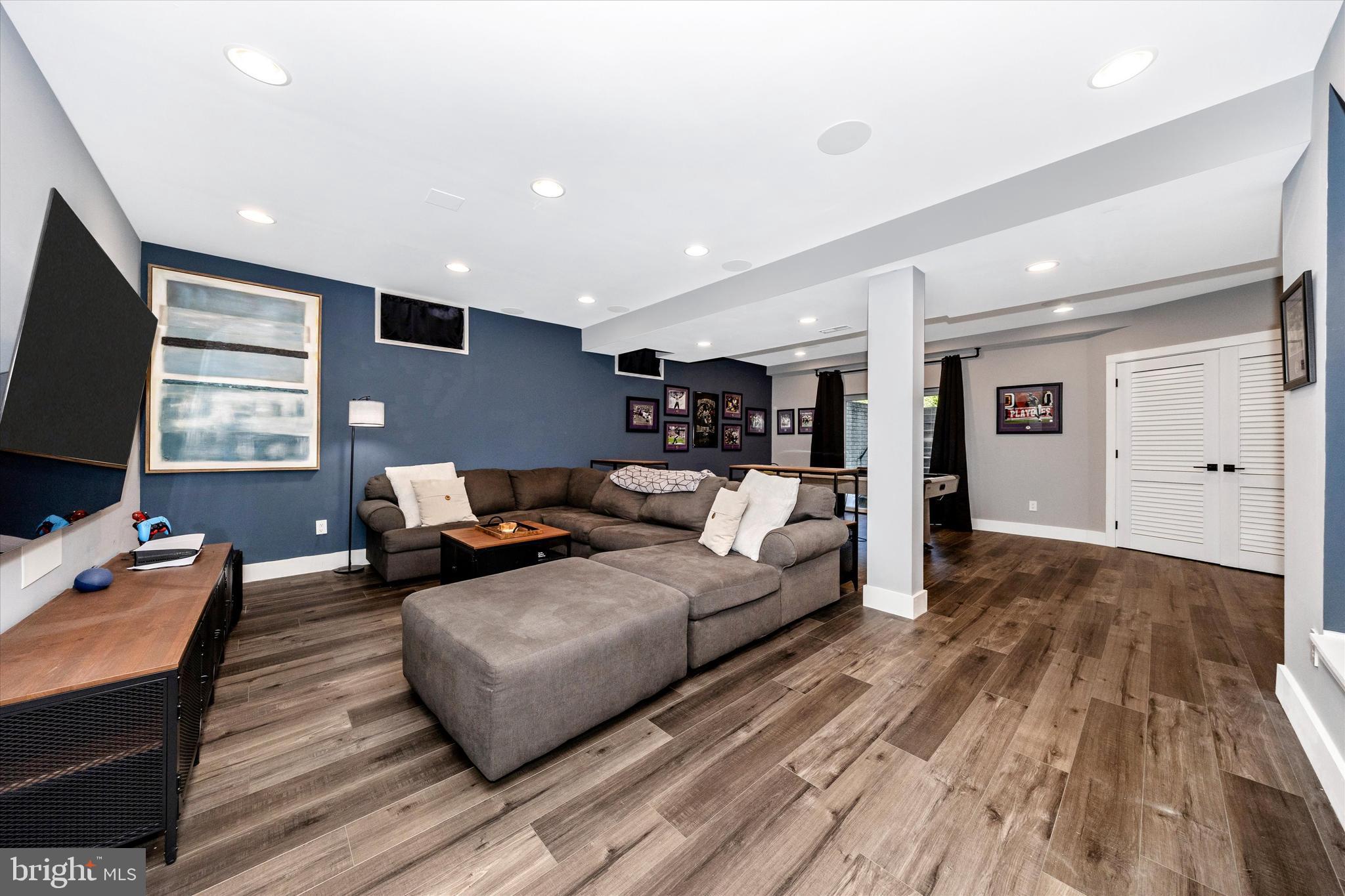 LIBERTY PINES - Residential