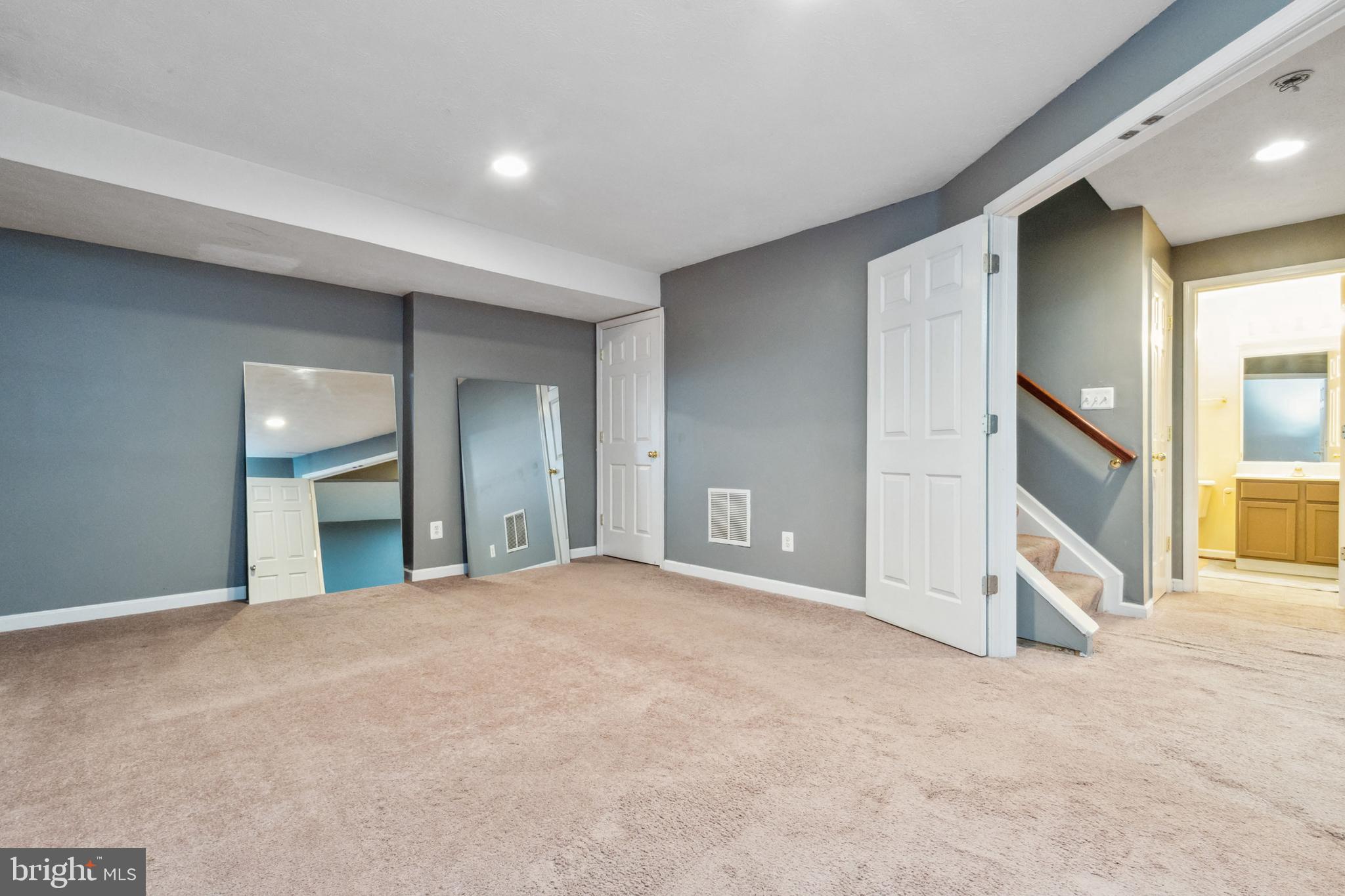 FORGE LANDING - Residential