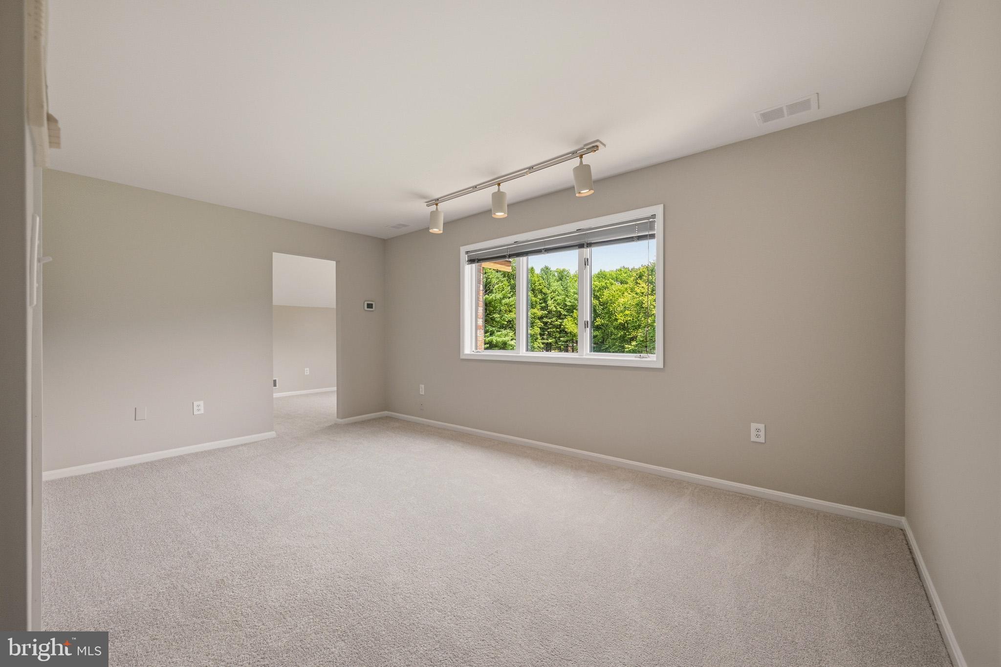 SIMPSON WOODS - Residential