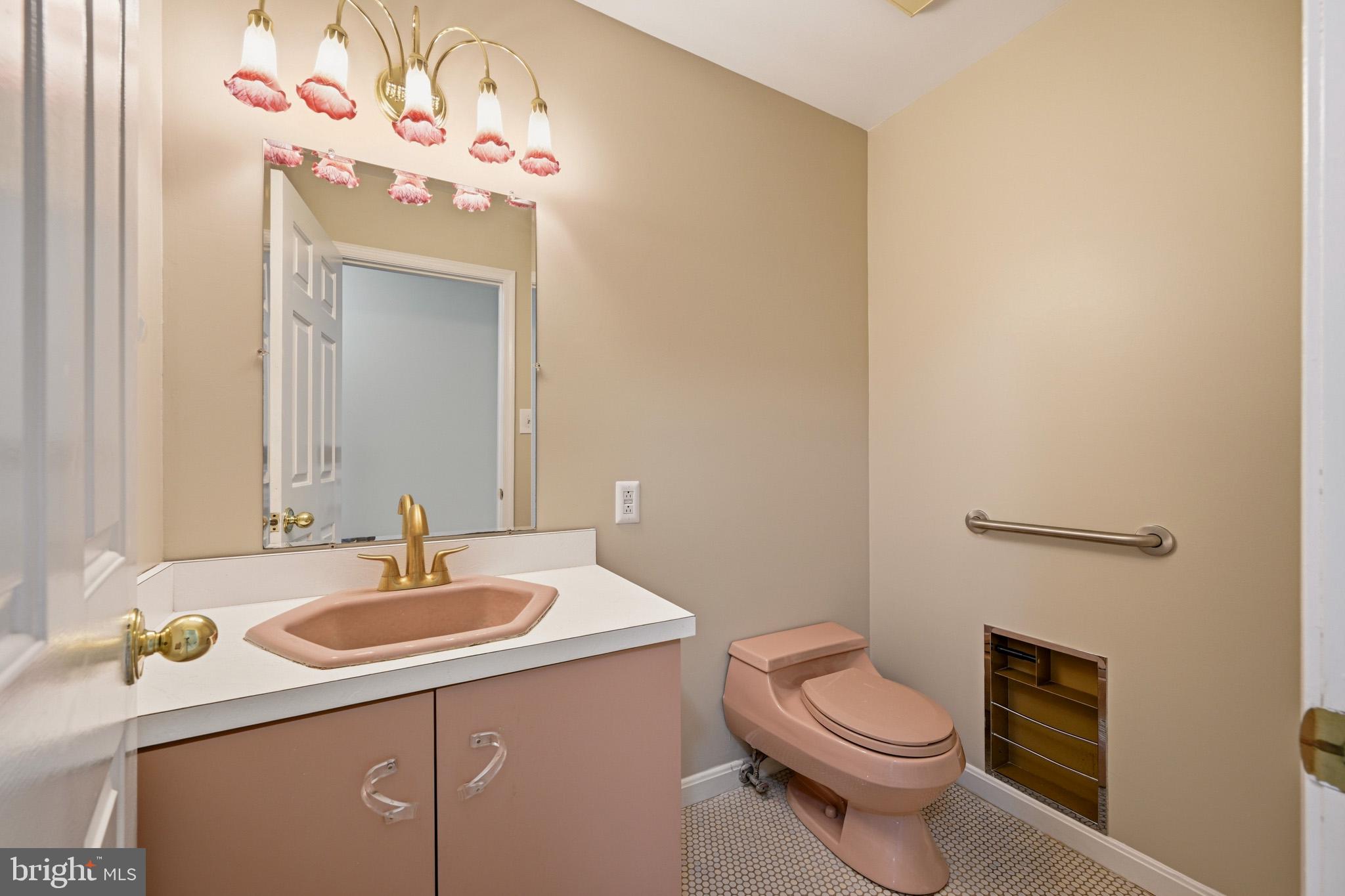 SIMPSON WOODS - Residential