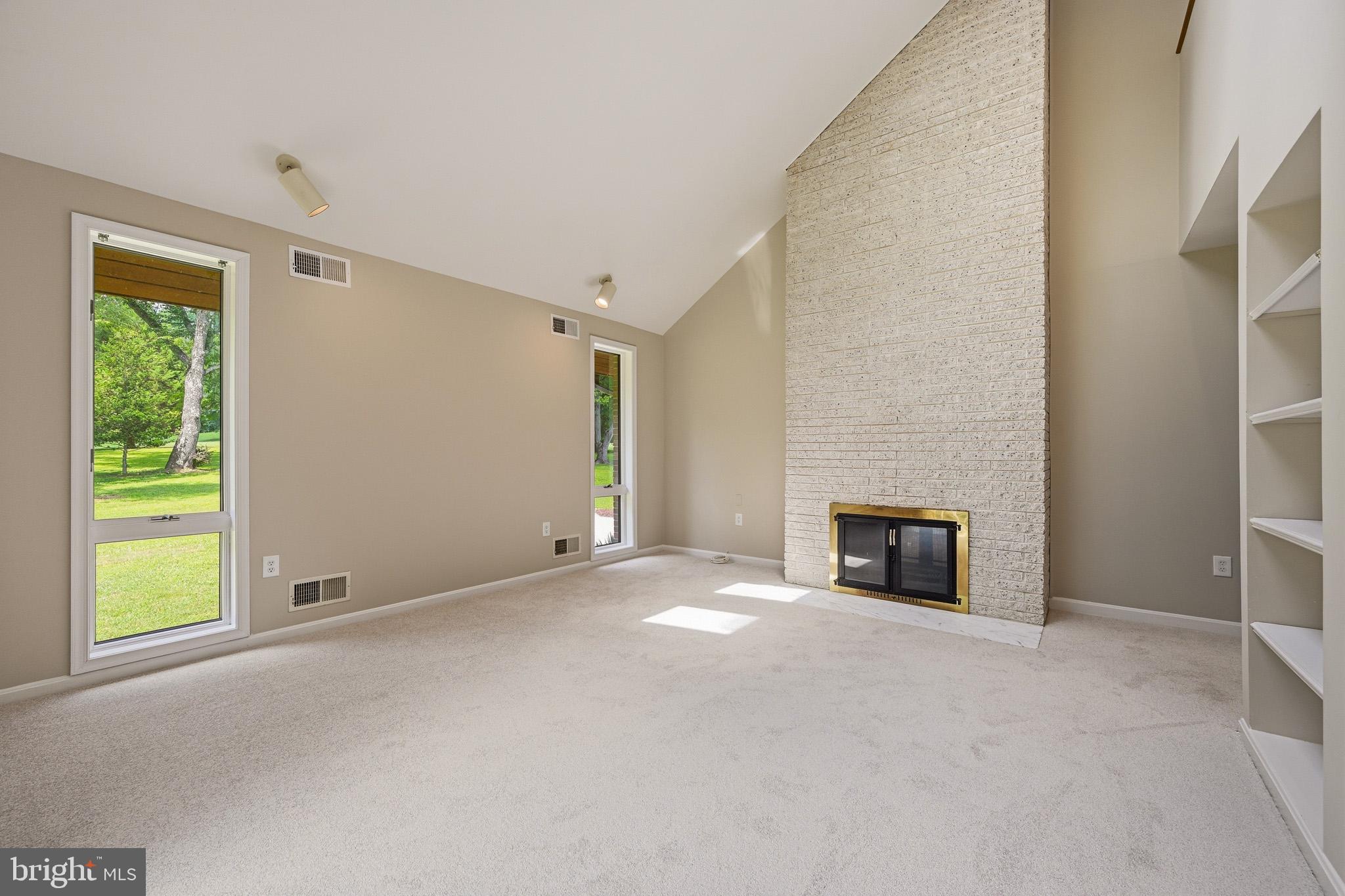 SIMPSON WOODS - Residential