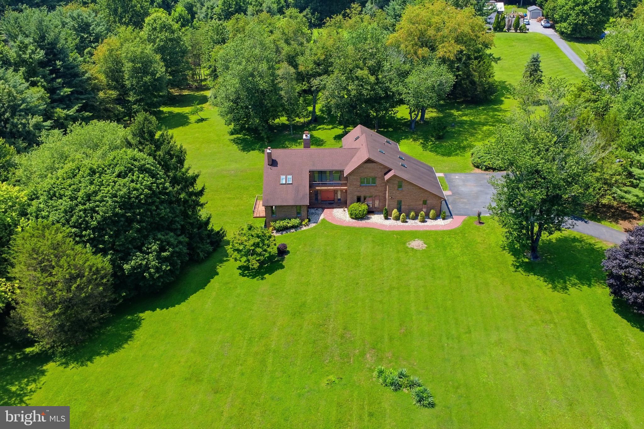 SIMPSON WOODS - Residential