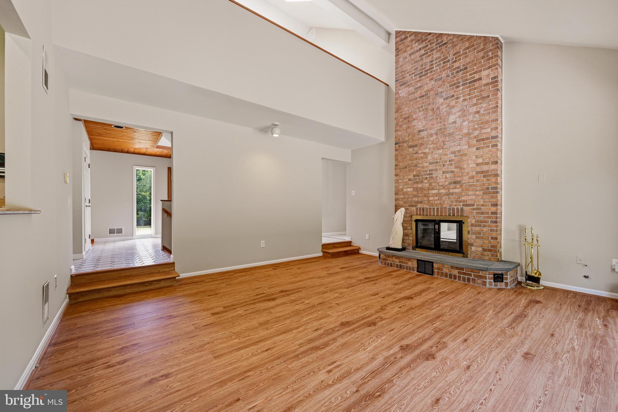 SIMPSON WOODS - Residential