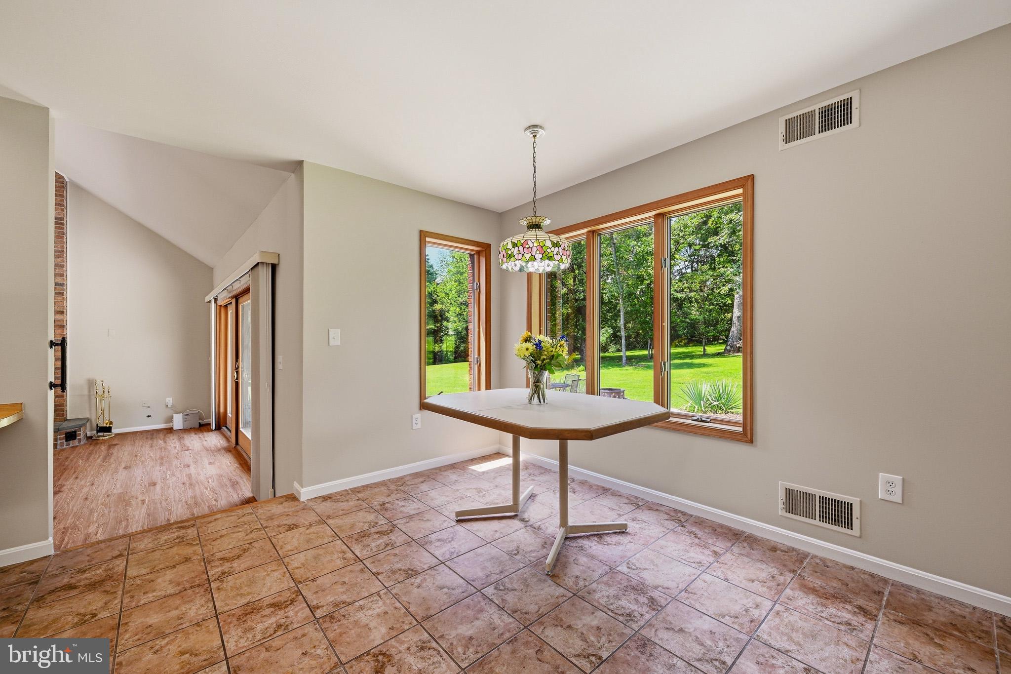 SIMPSON WOODS - Residential