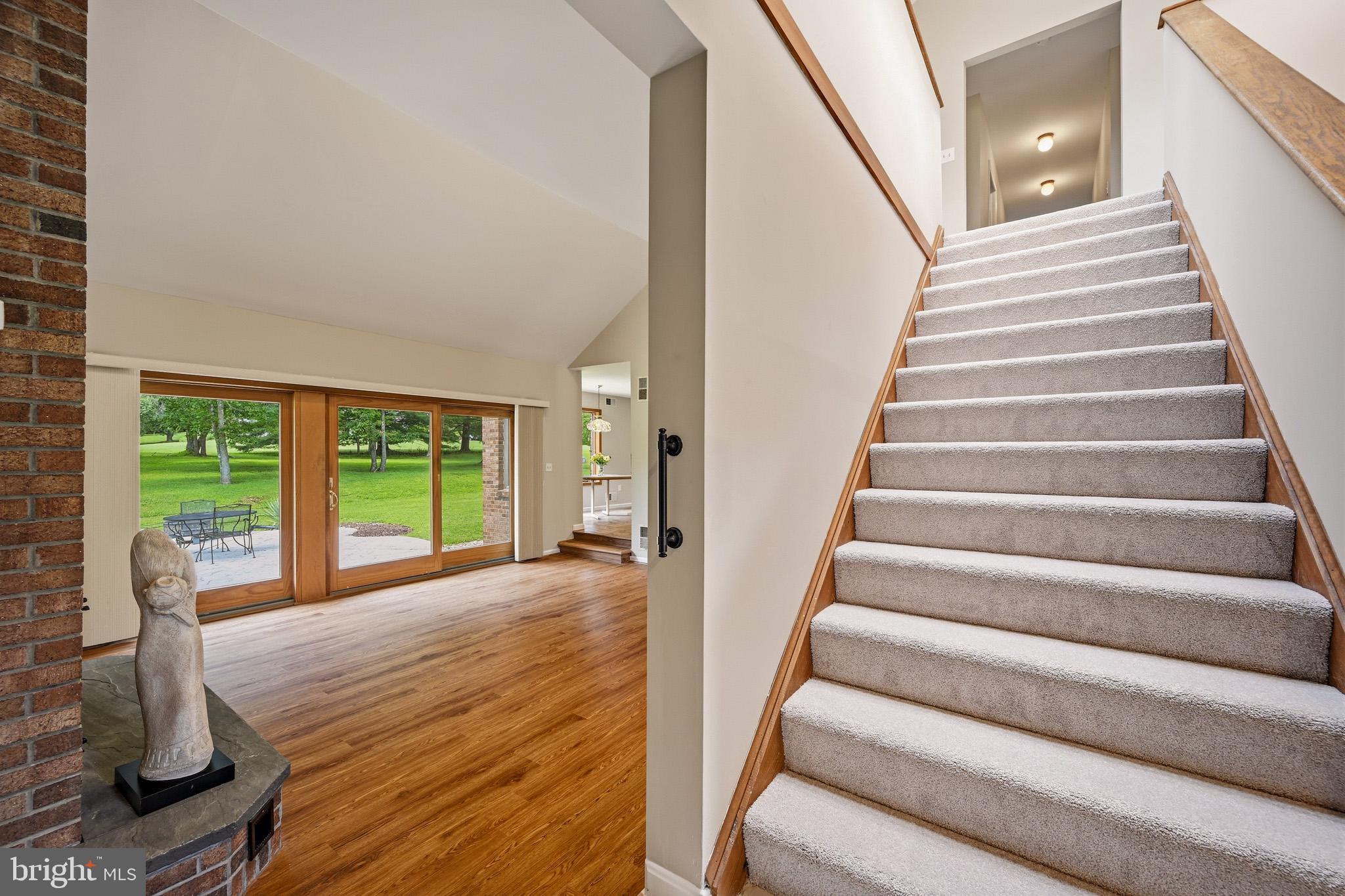 SIMPSON WOODS - Residential