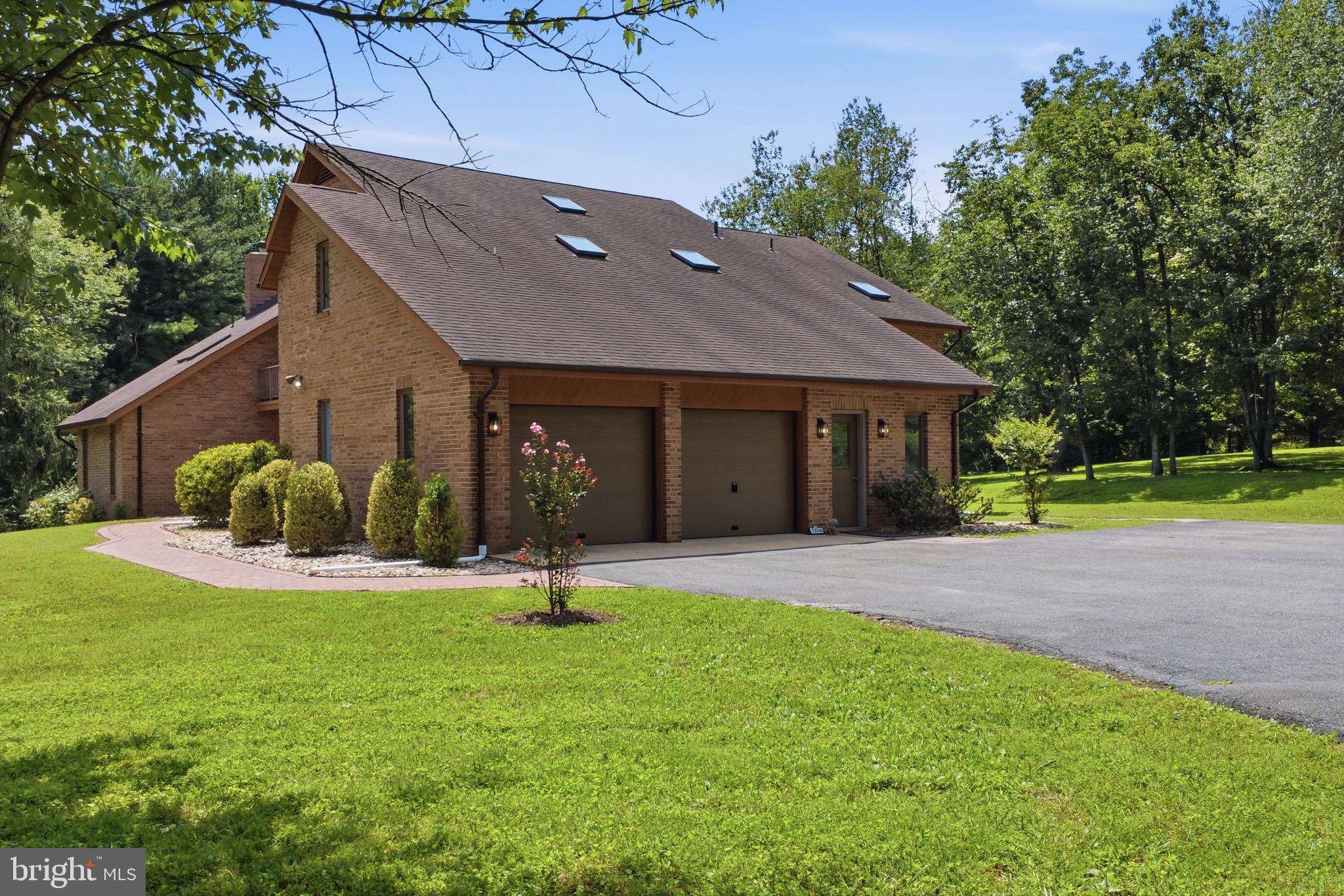 SIMPSON WOODS - Residential