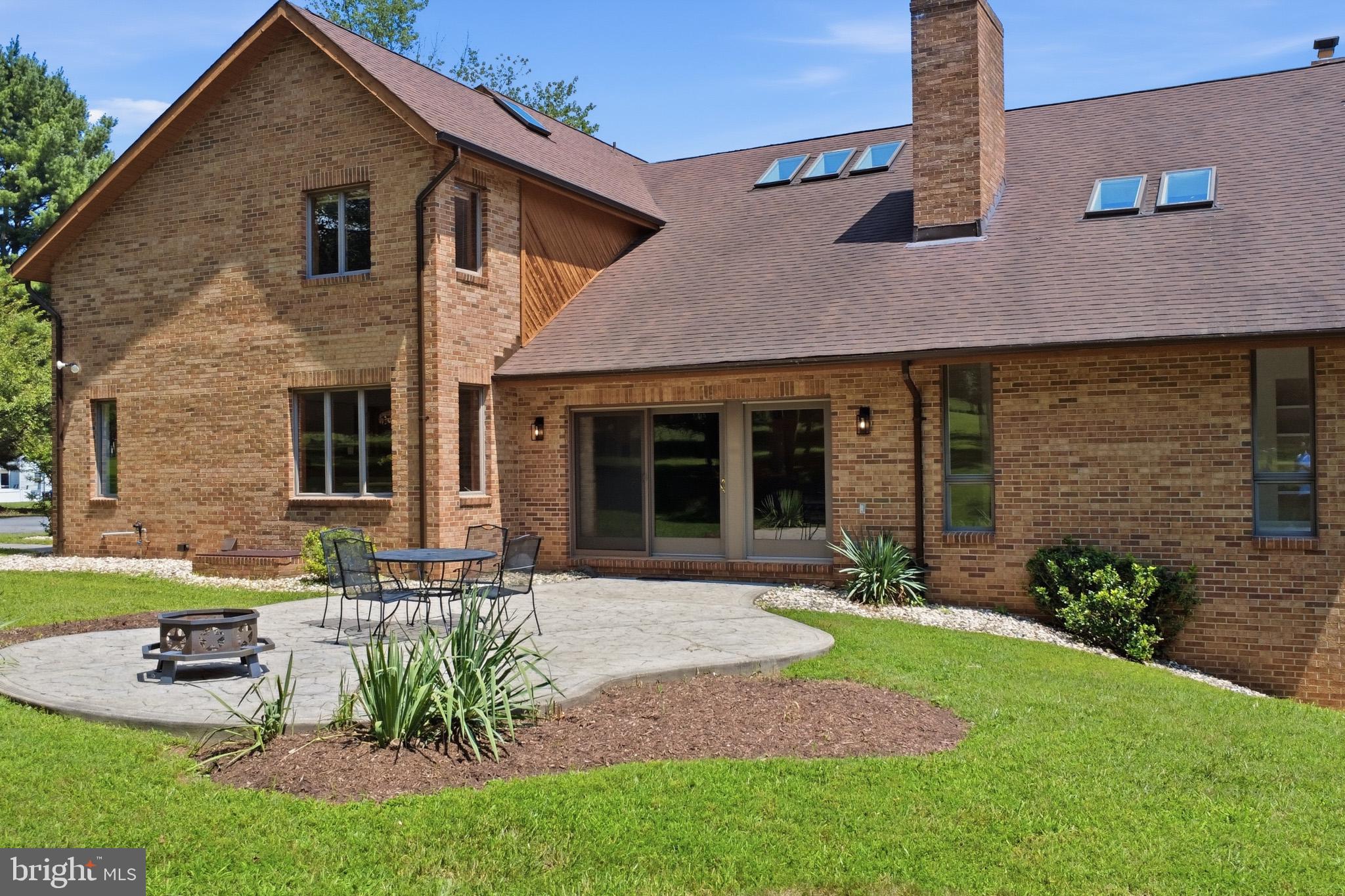 SIMPSON WOODS - Residential