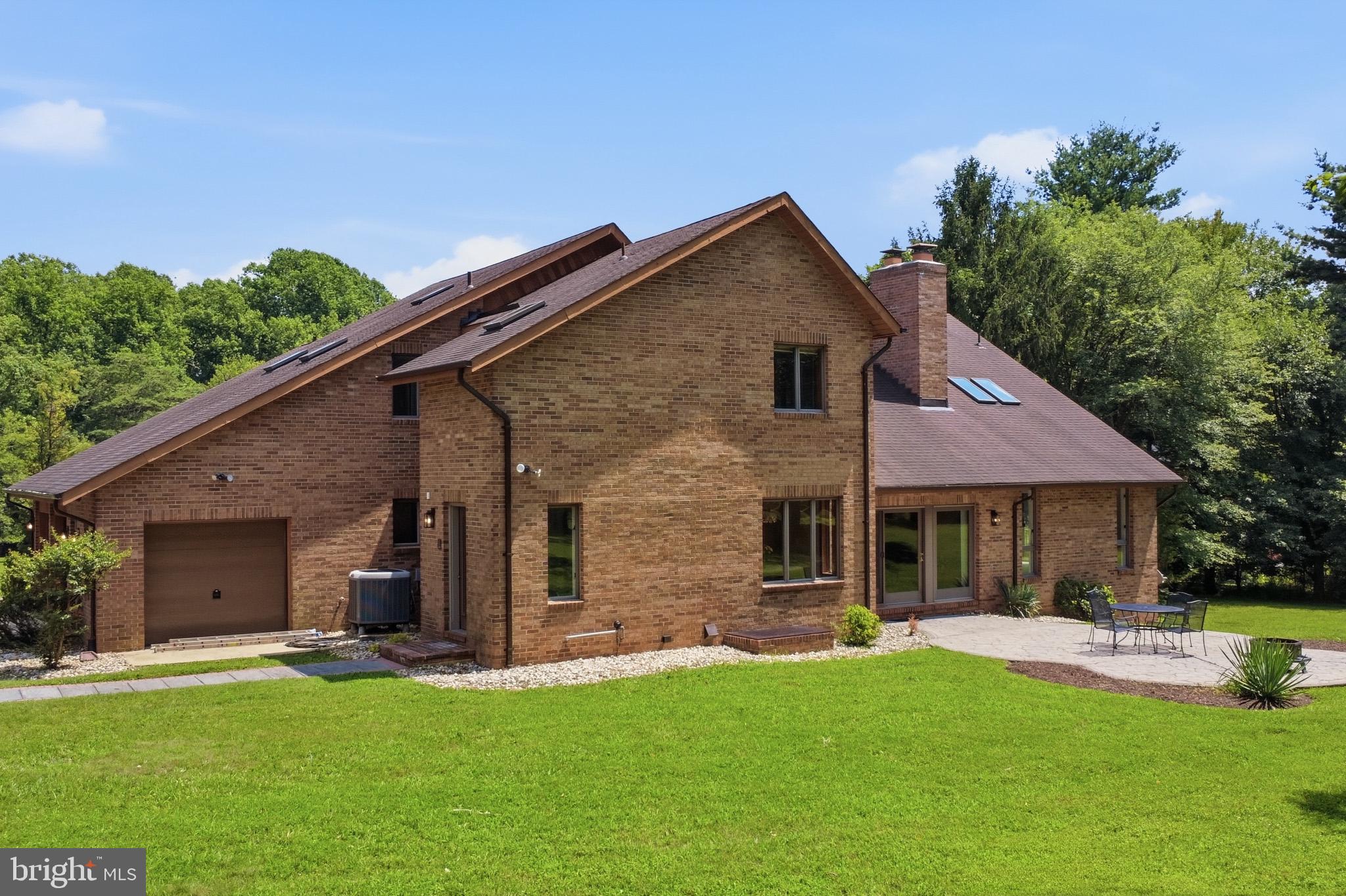 SIMPSON WOODS - Residential