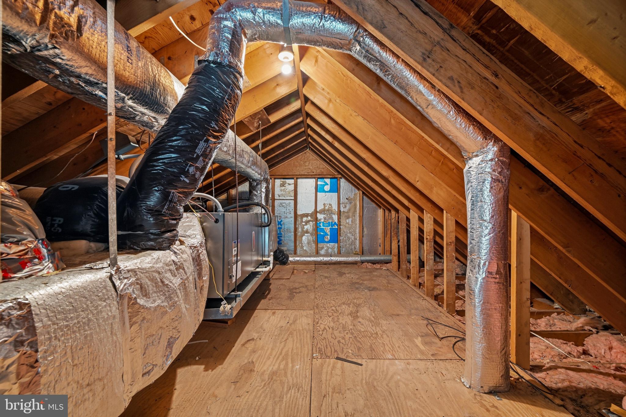 SIMPSON WOODS - Residential