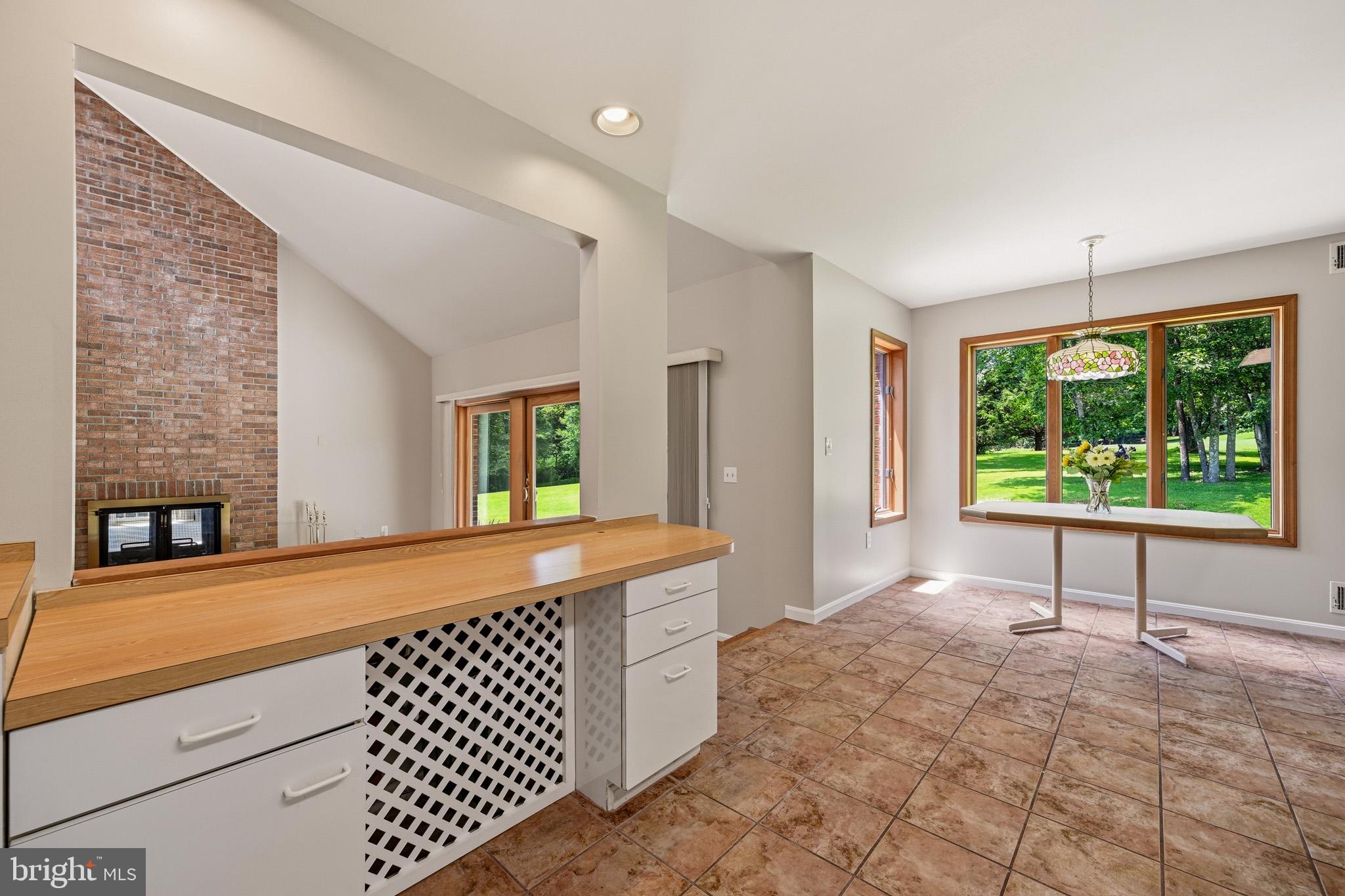 SIMPSON WOODS - Residential