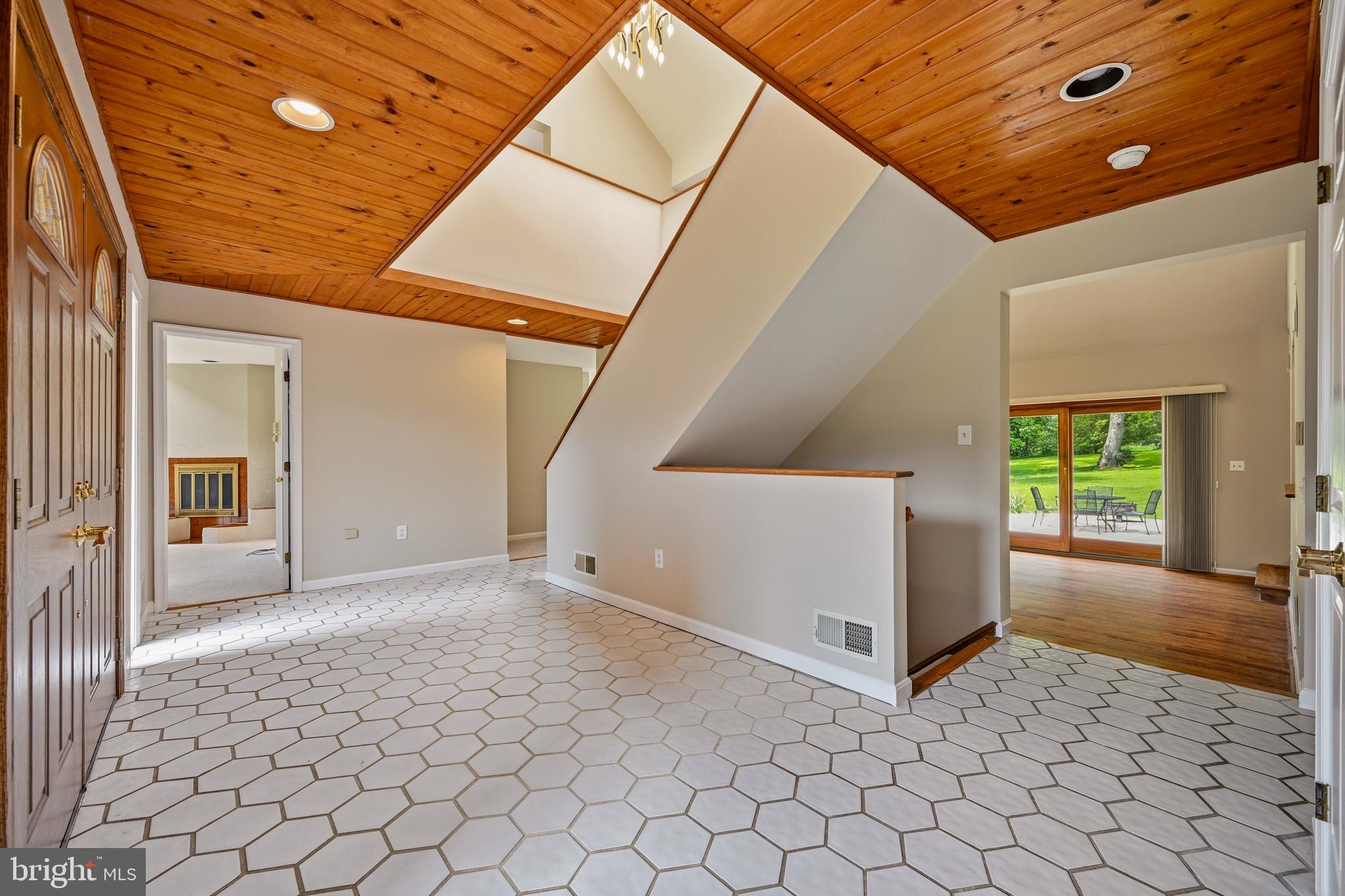 SIMPSON WOODS - Residential