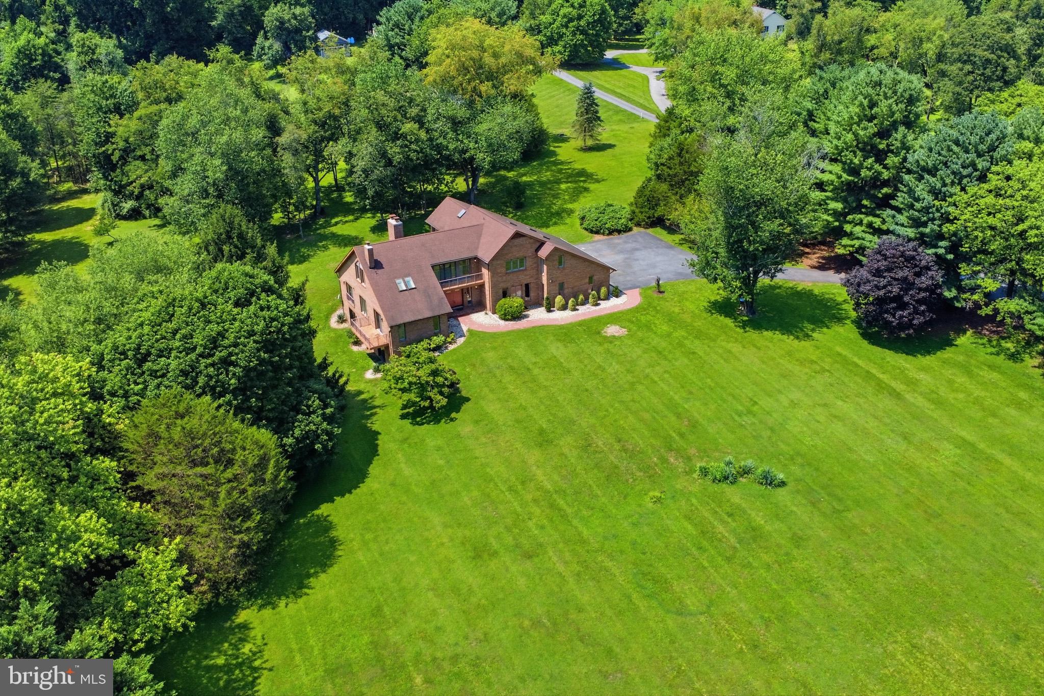 SIMPSON WOODS - Residential