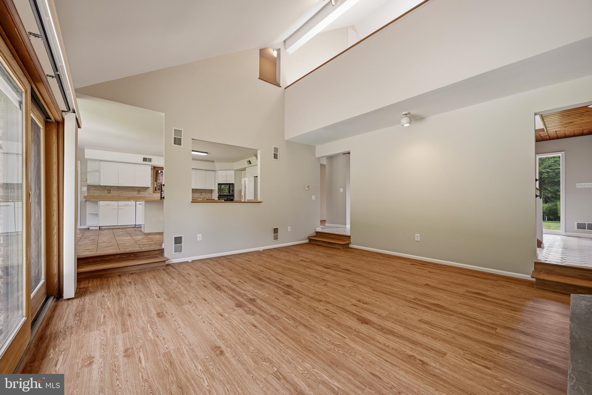 SIMPSON WOODS - Residential