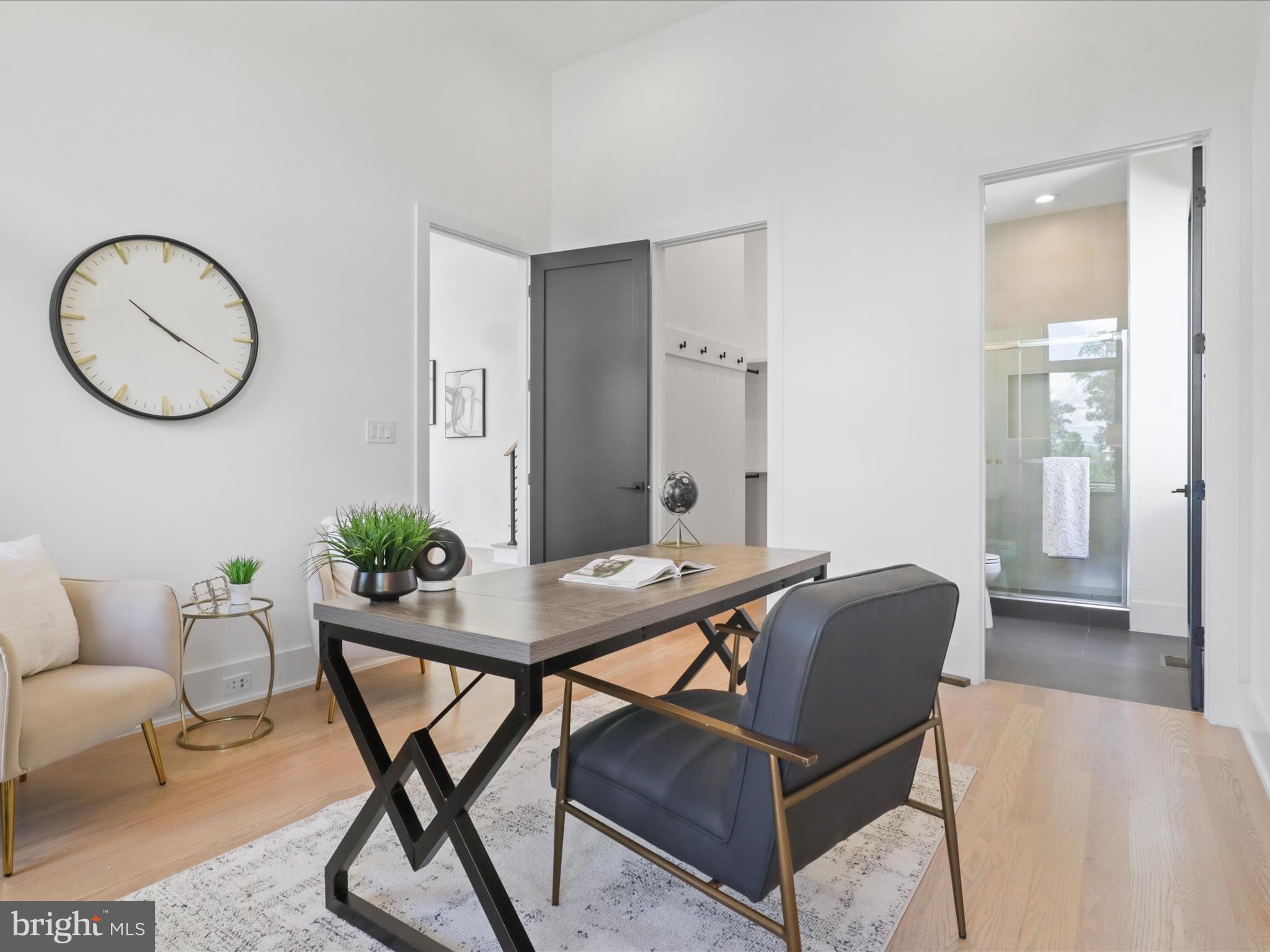 ARLINGWOOD - Residential