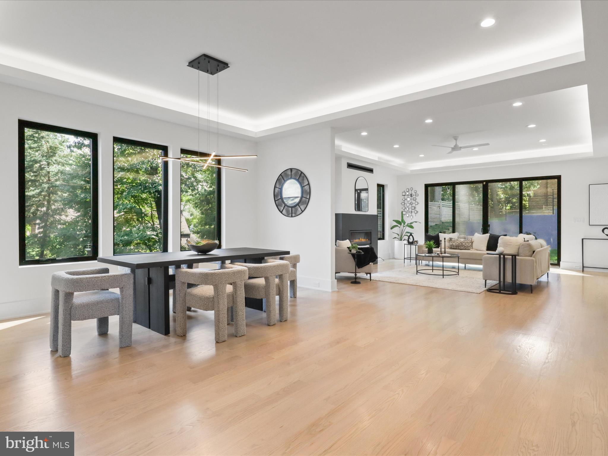 ARLINGWOOD - Residential