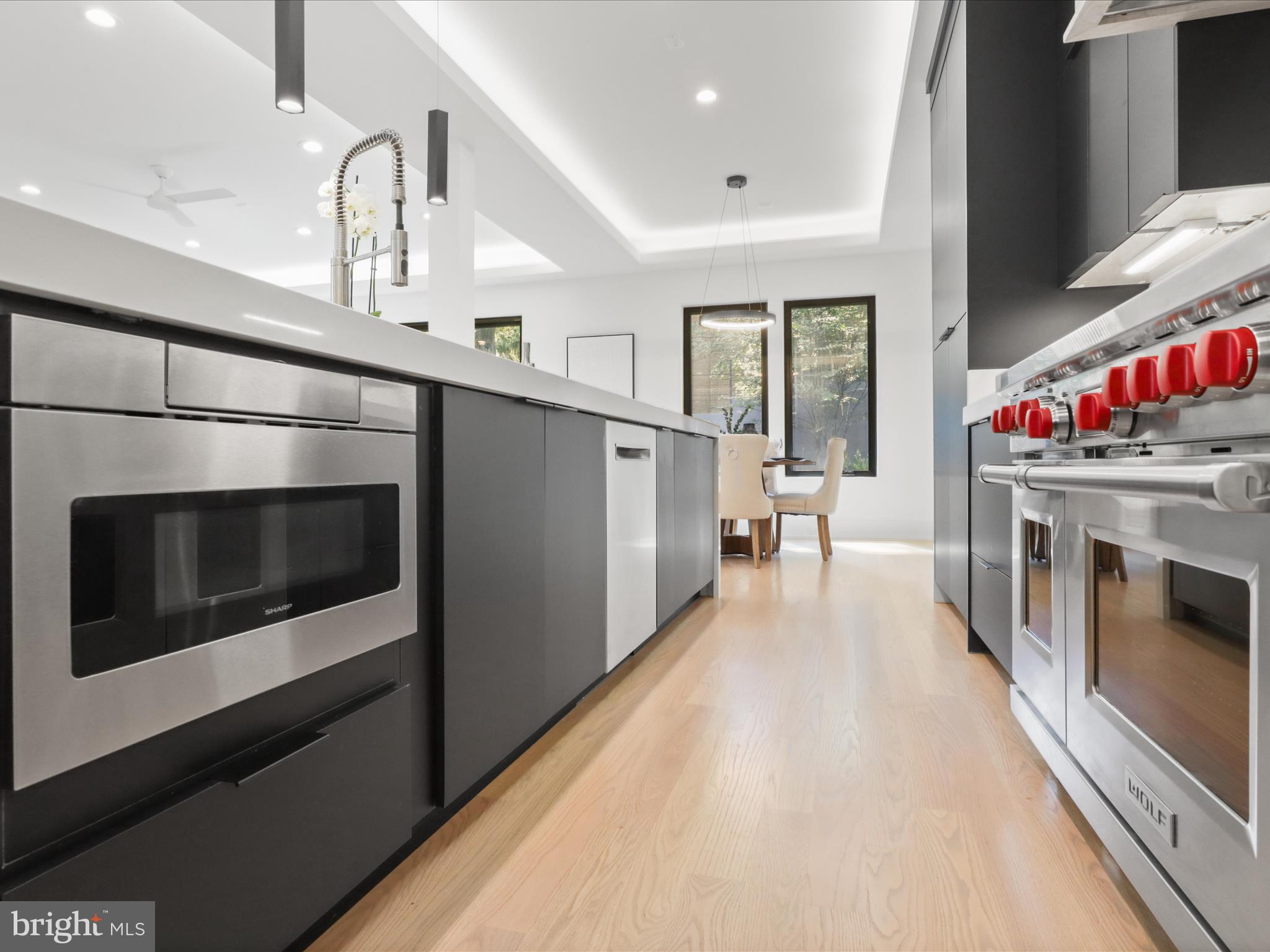 ARLINGWOOD - Residential