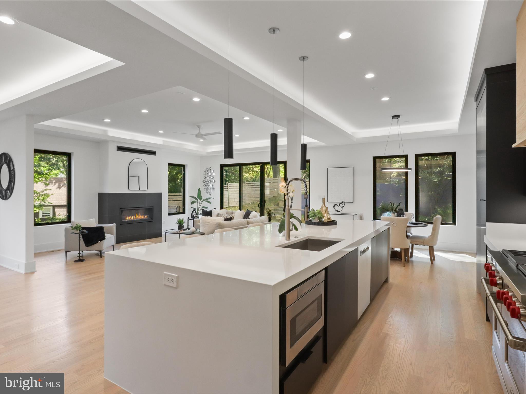 ARLINGWOOD - Residential