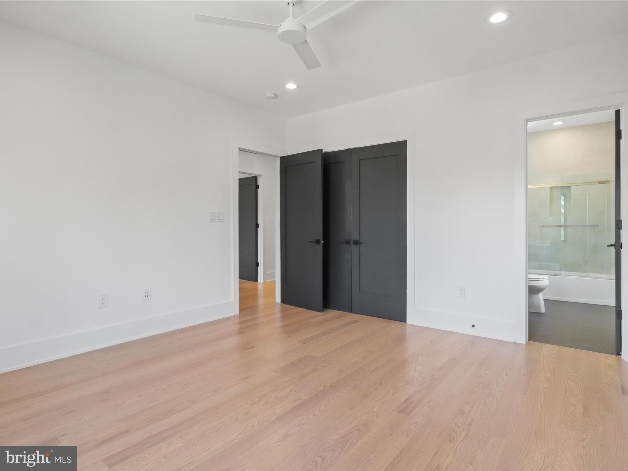 ARLINGWOOD - Residential