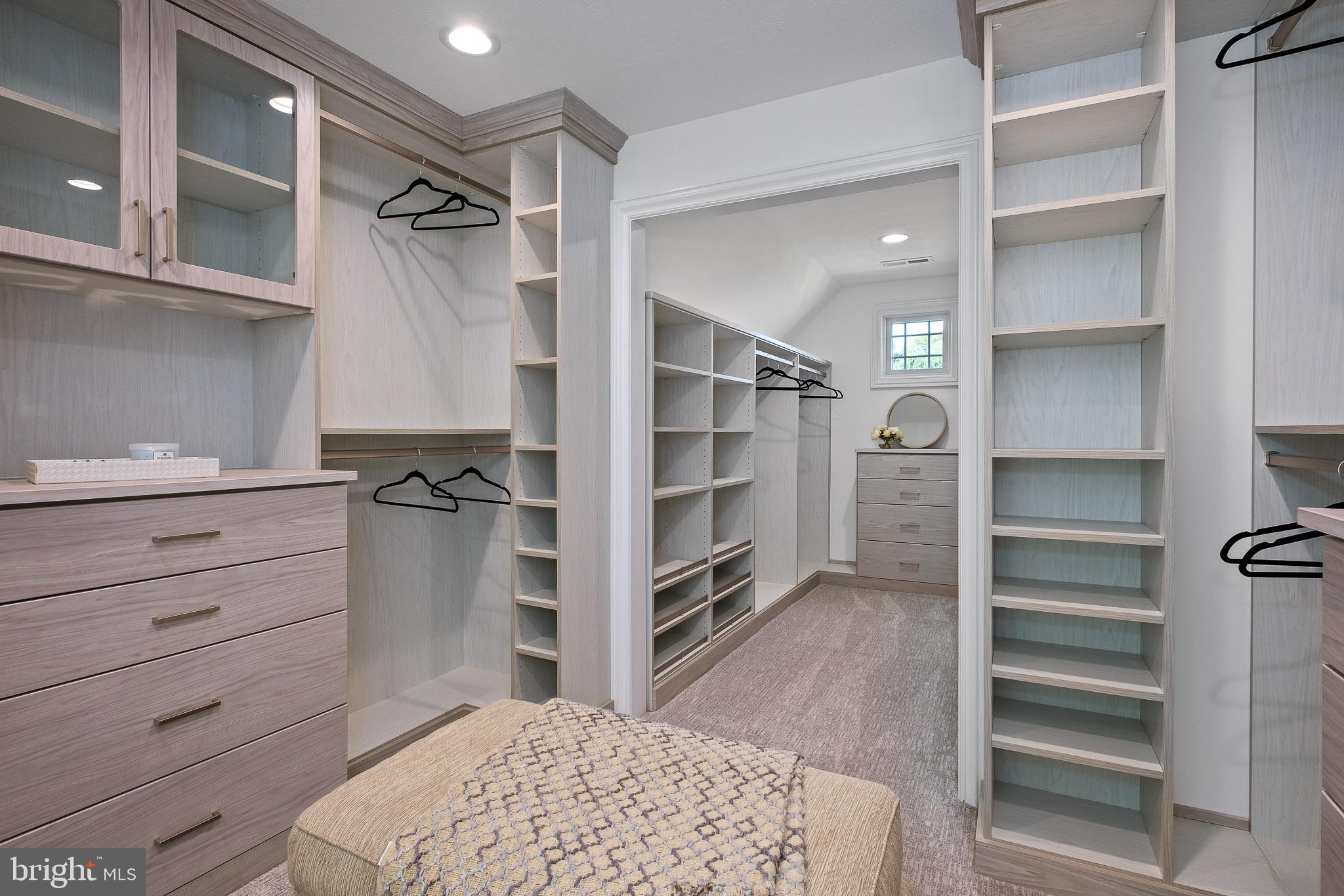 CEDAR VIEW - Residential