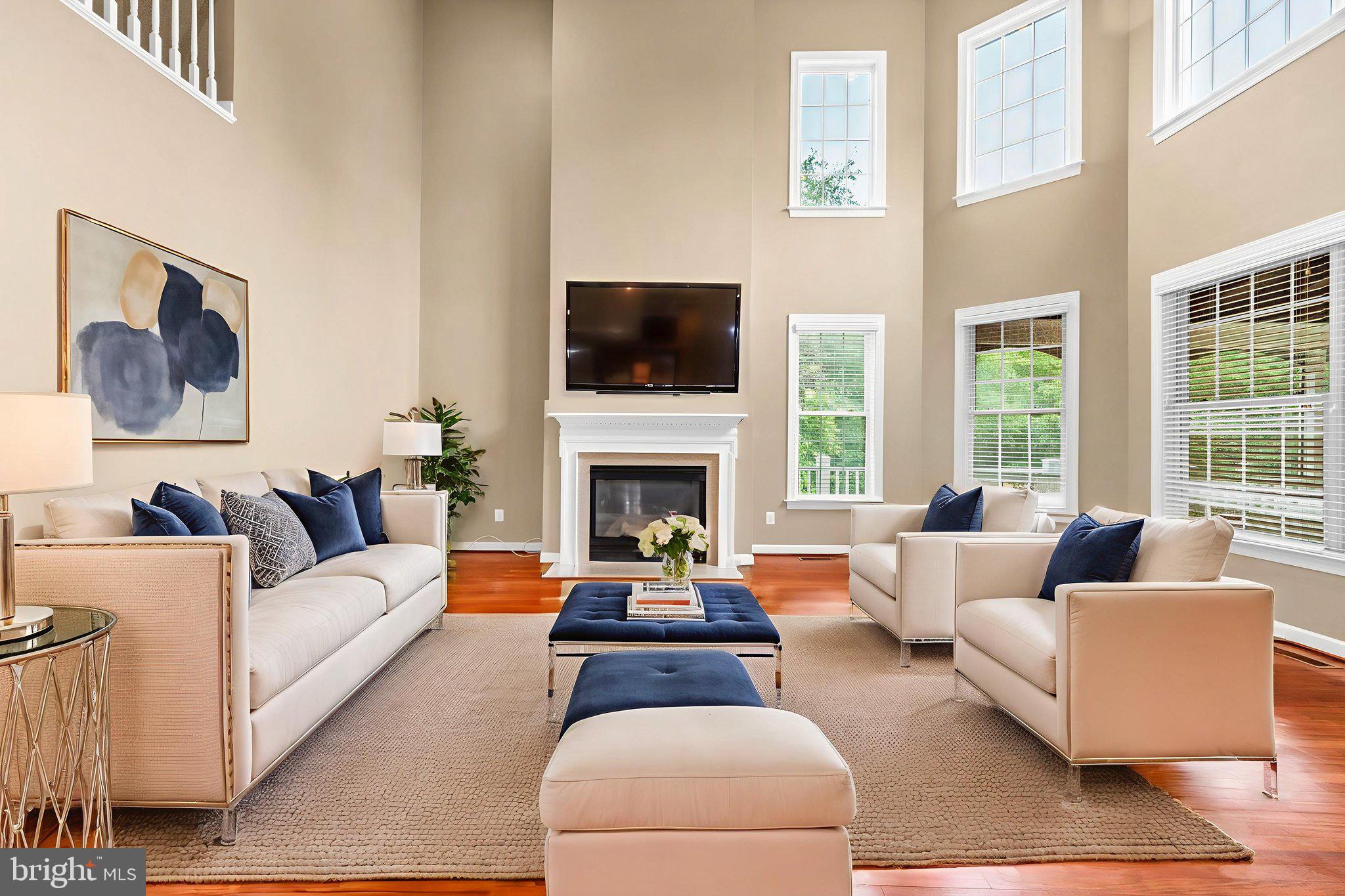 LANSDOWNE ON THE POTOMAC - Residential