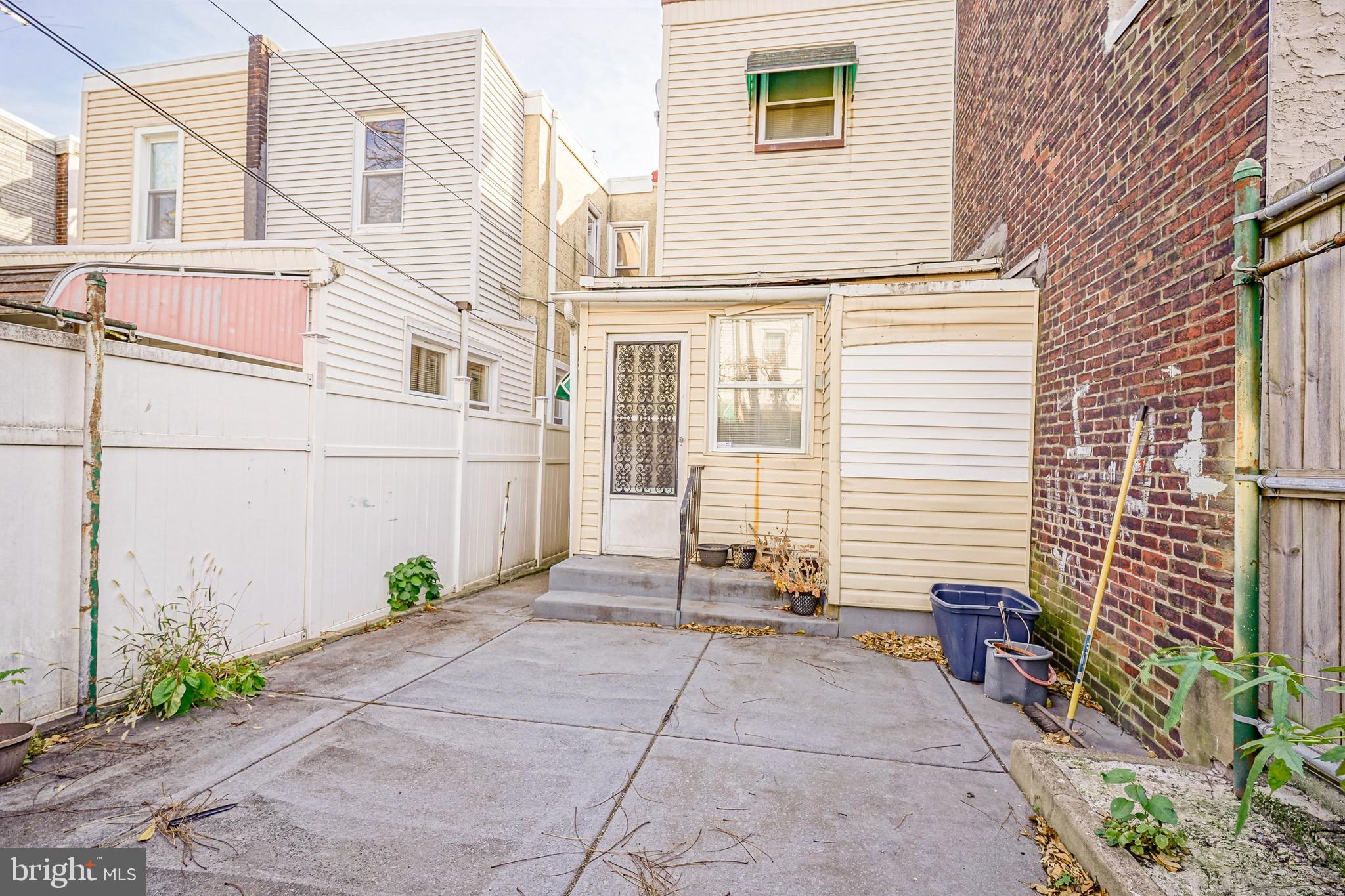 PORT RICHMOND - Residential