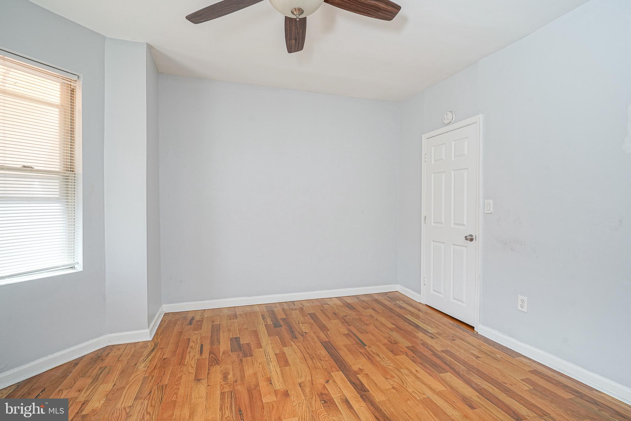 PORT RICHMOND - Residential