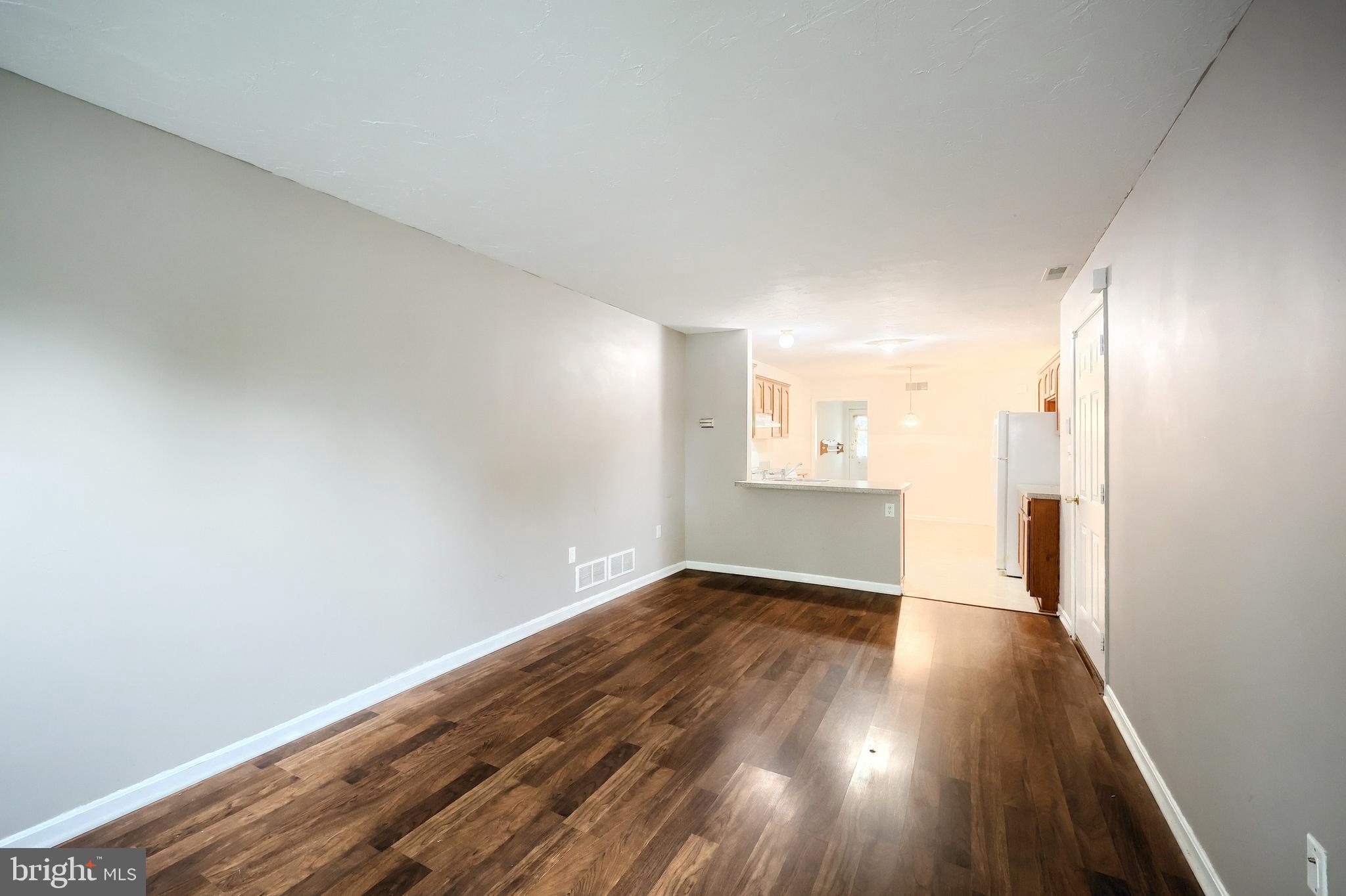 BOULEVARD COMMONS - Residential