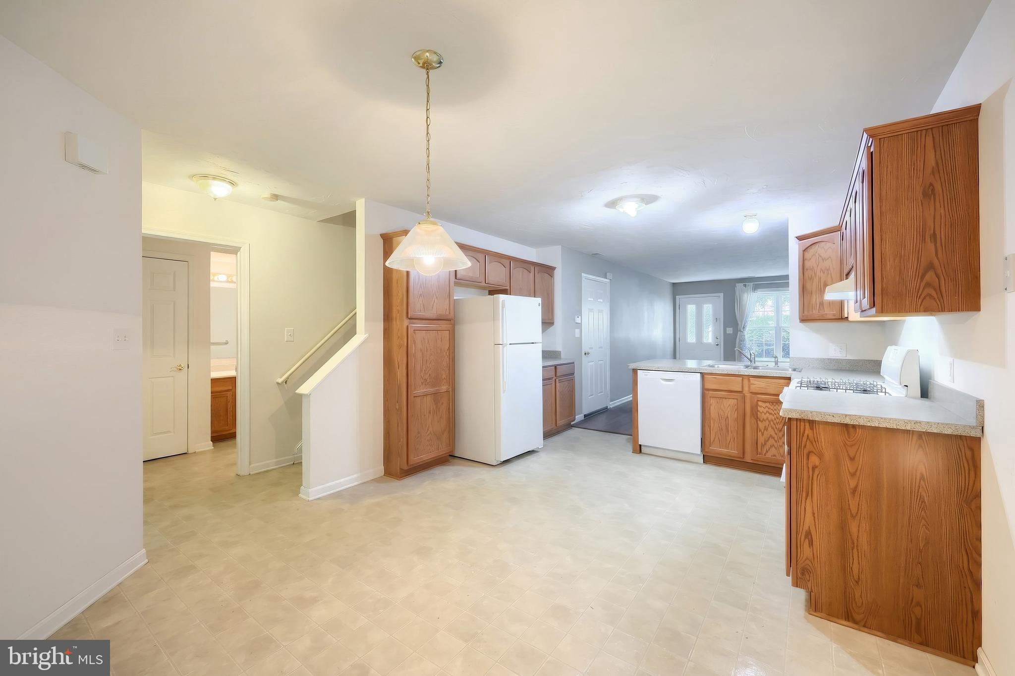 BOULEVARD COMMONS - Residential