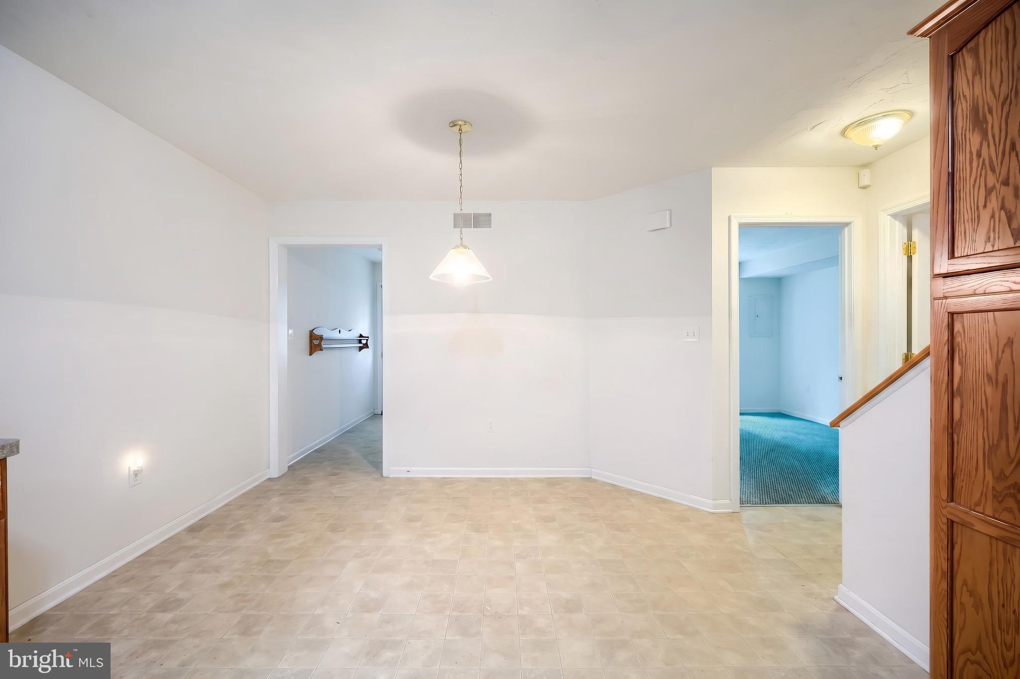 BOULEVARD COMMONS - Residential