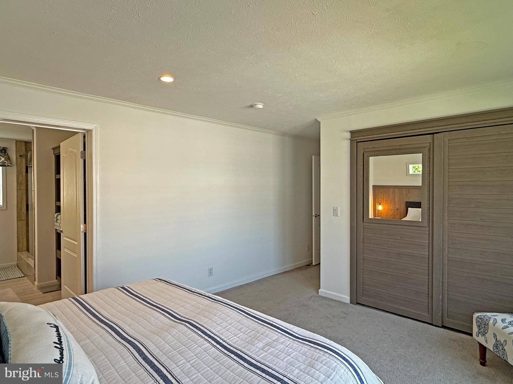 COLONIAL EAST MHP - Residential