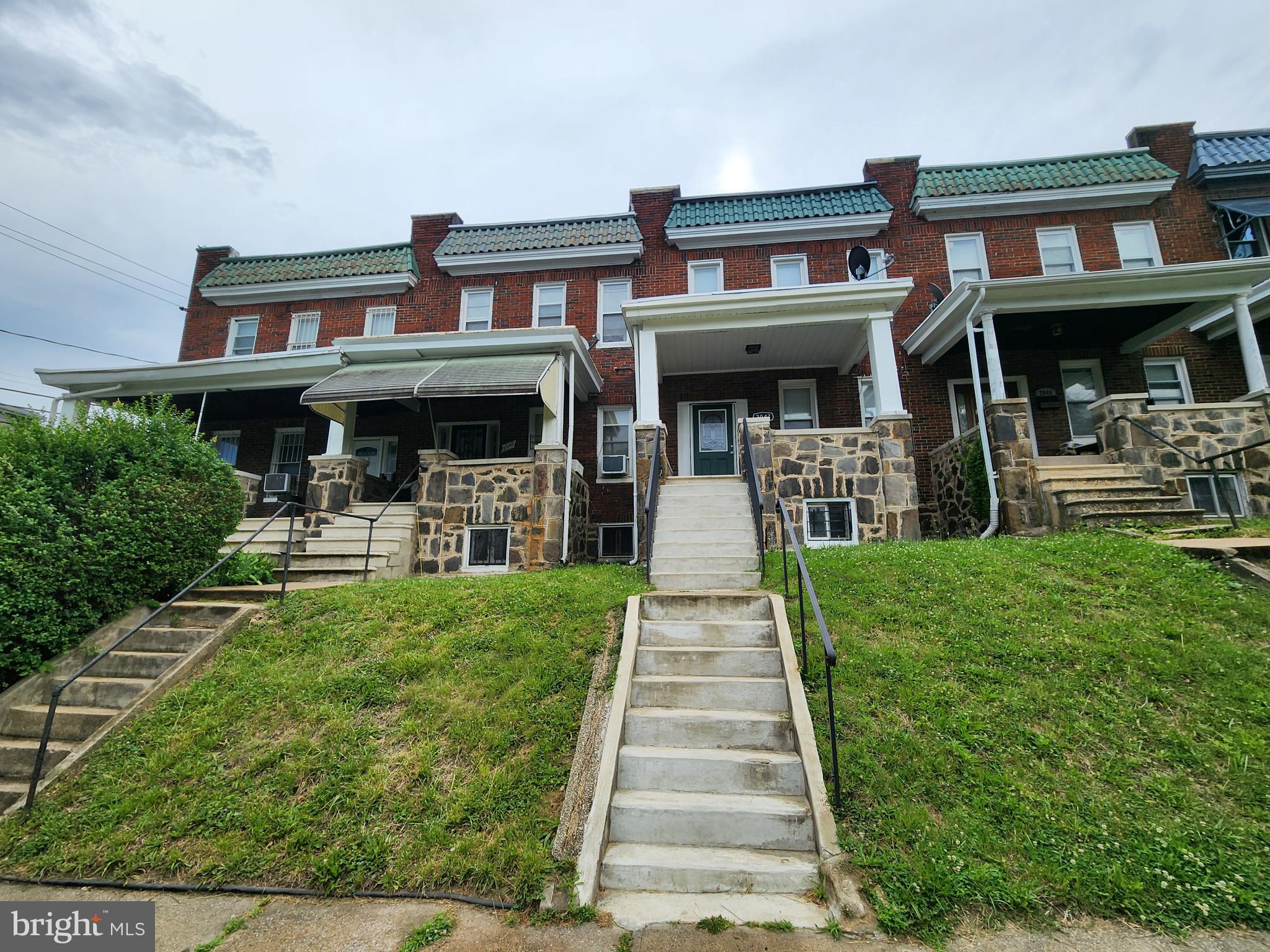 MONDAWMIN - Residential
