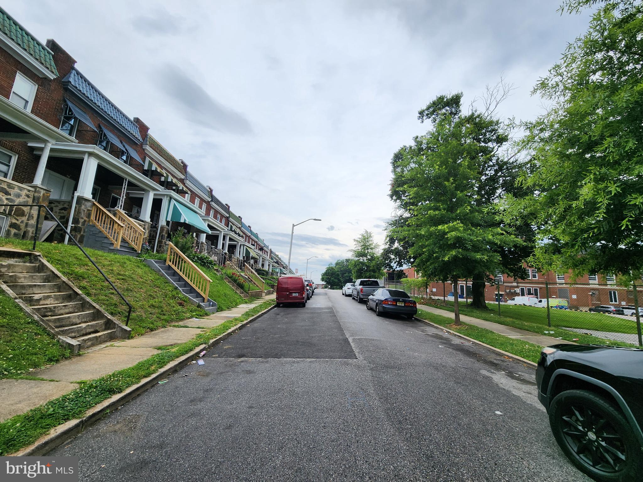 MONDAWMIN - Residential