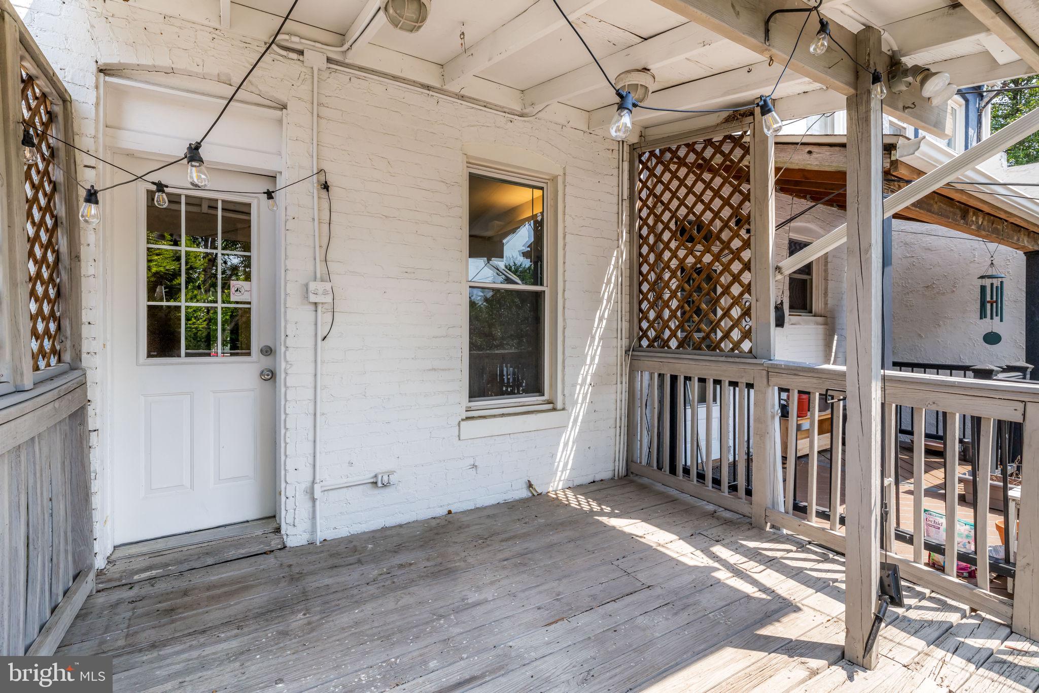 HAMPDEN HISTORIC DISTRICT - Residential