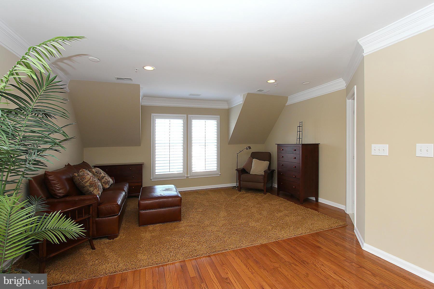 KING FARM - Residential