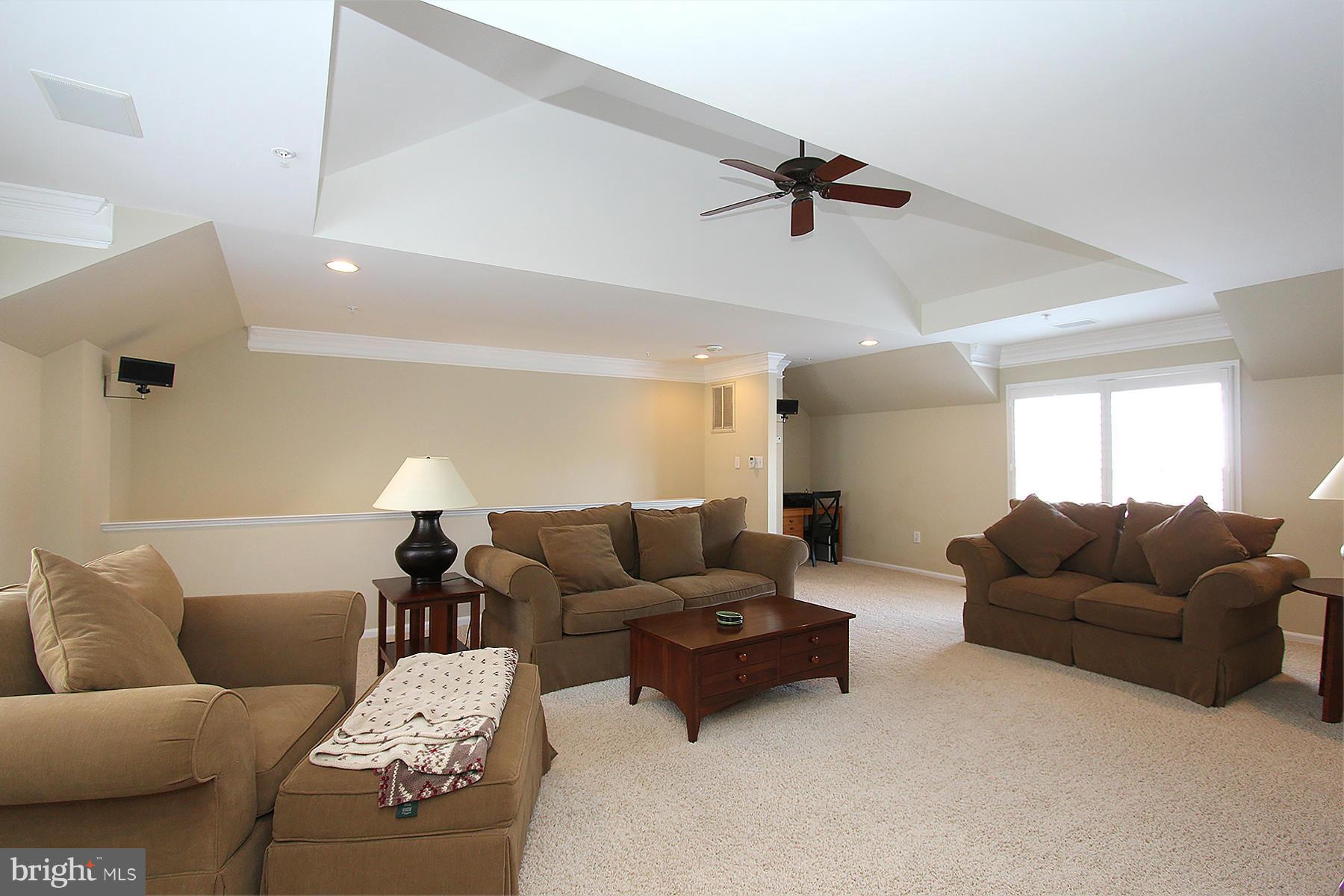 KING FARM - Residential