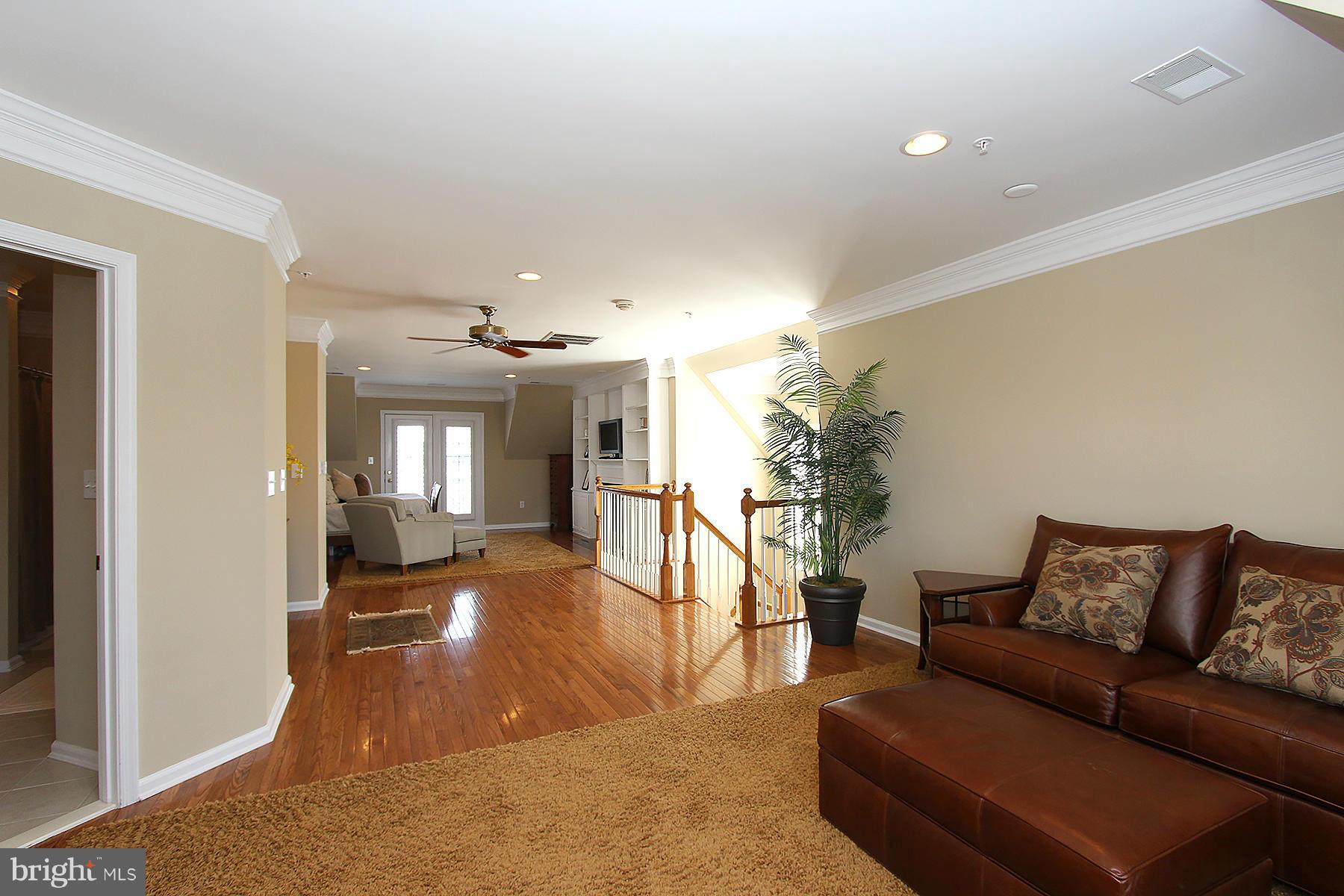 KING FARM - Residential