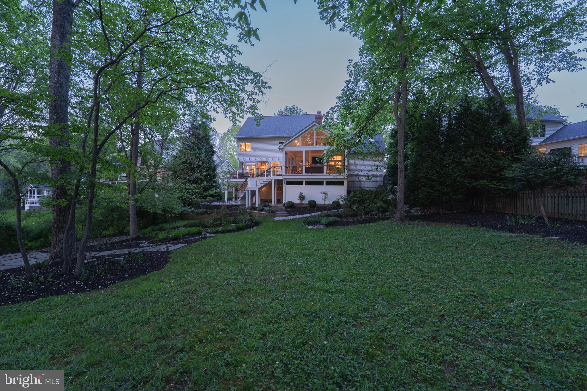 VILLAGE OF RIVER HILL - Residential