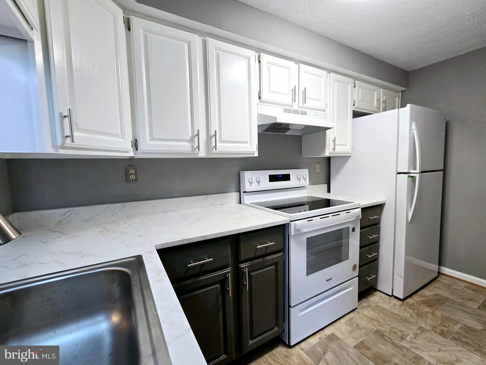 FREDERICKTOWNE VILLAGE - Residential