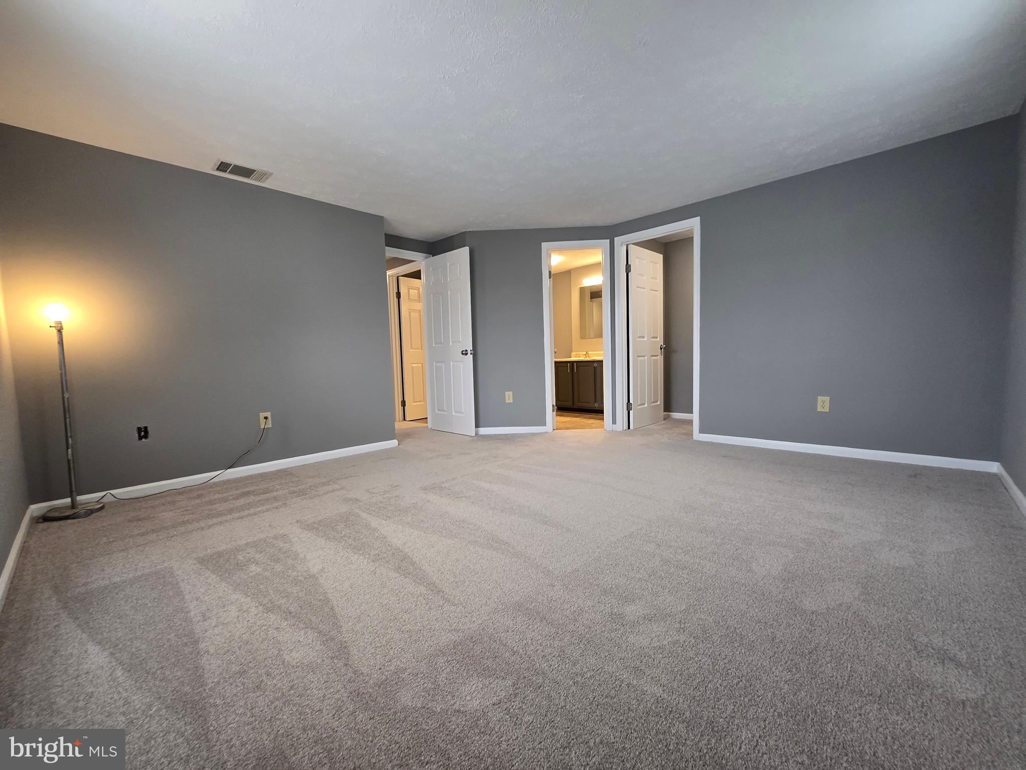 FREDERICKTOWNE VILLAGE - Residential