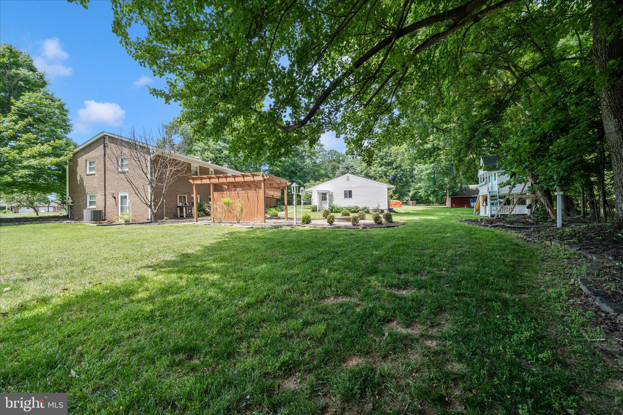HICKORY RIDGE - Residential