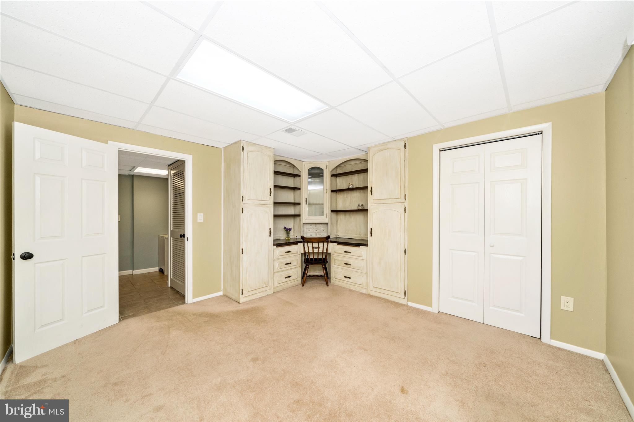 HICKORY RIDGE - Residential
