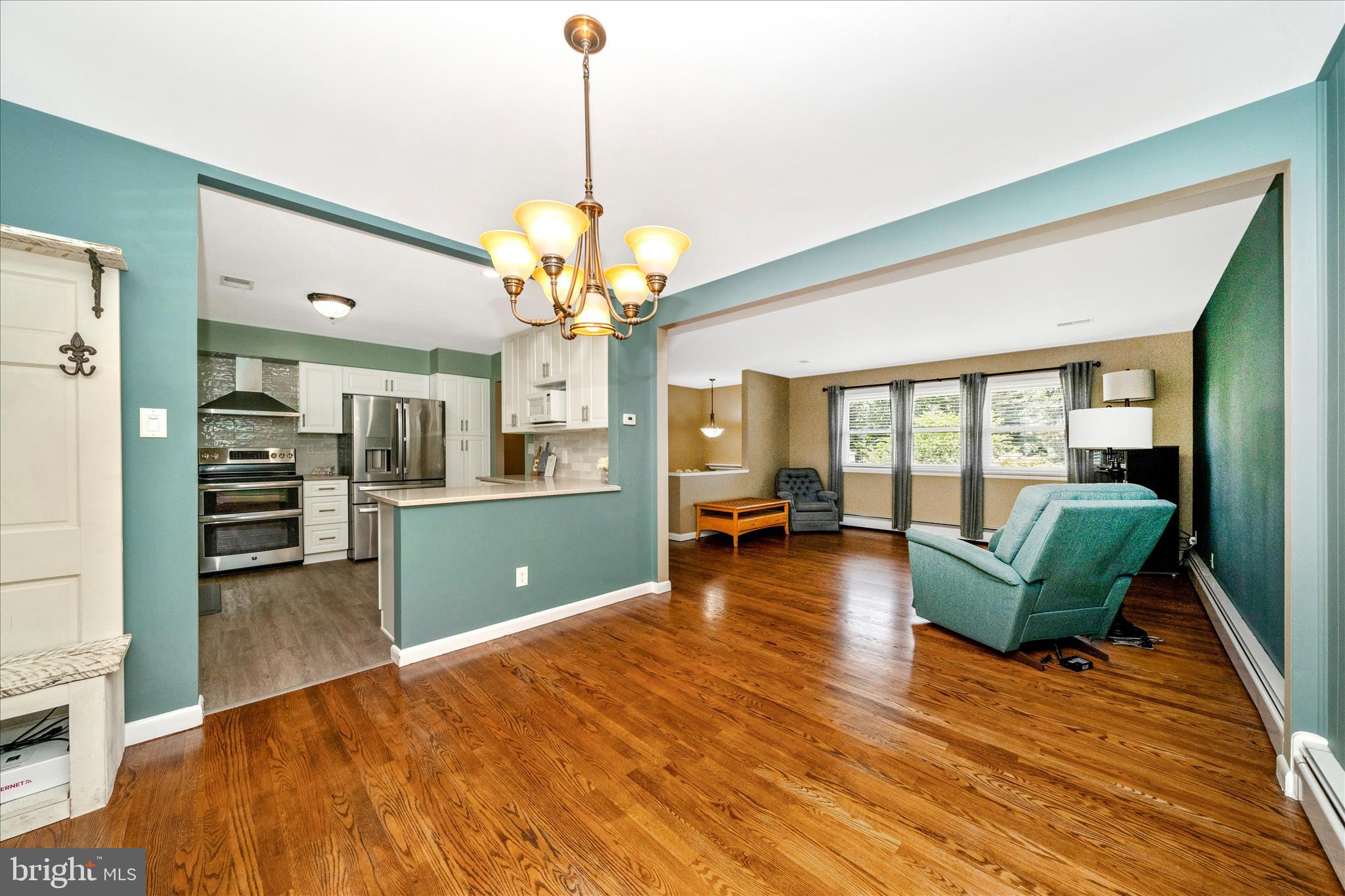 HICKORY RIDGE - Residential