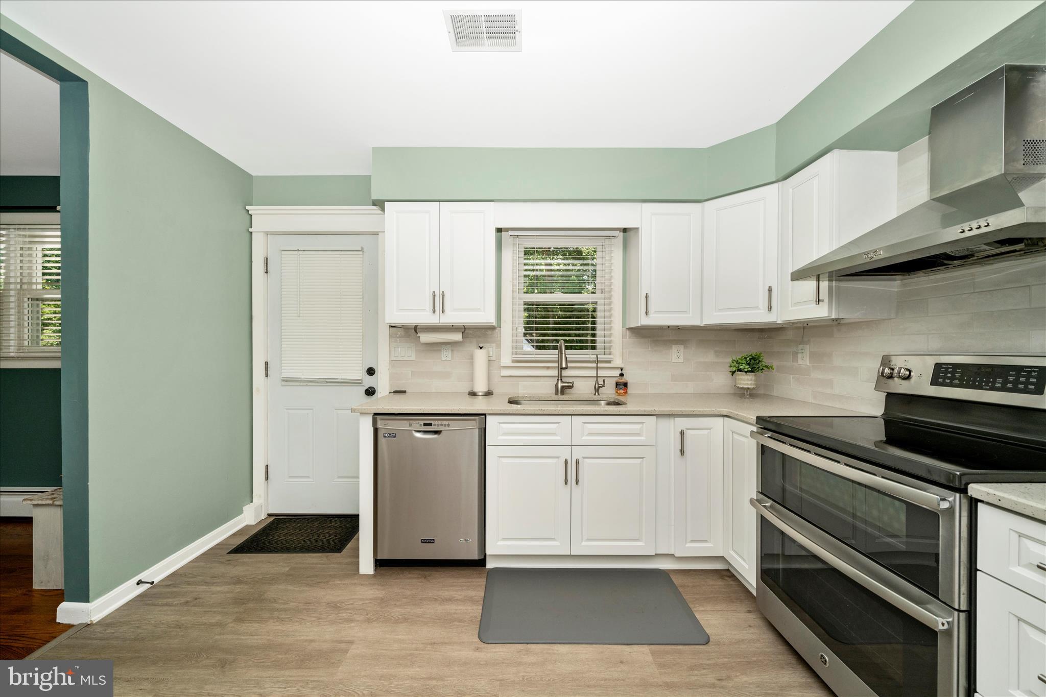 HICKORY RIDGE - Residential
