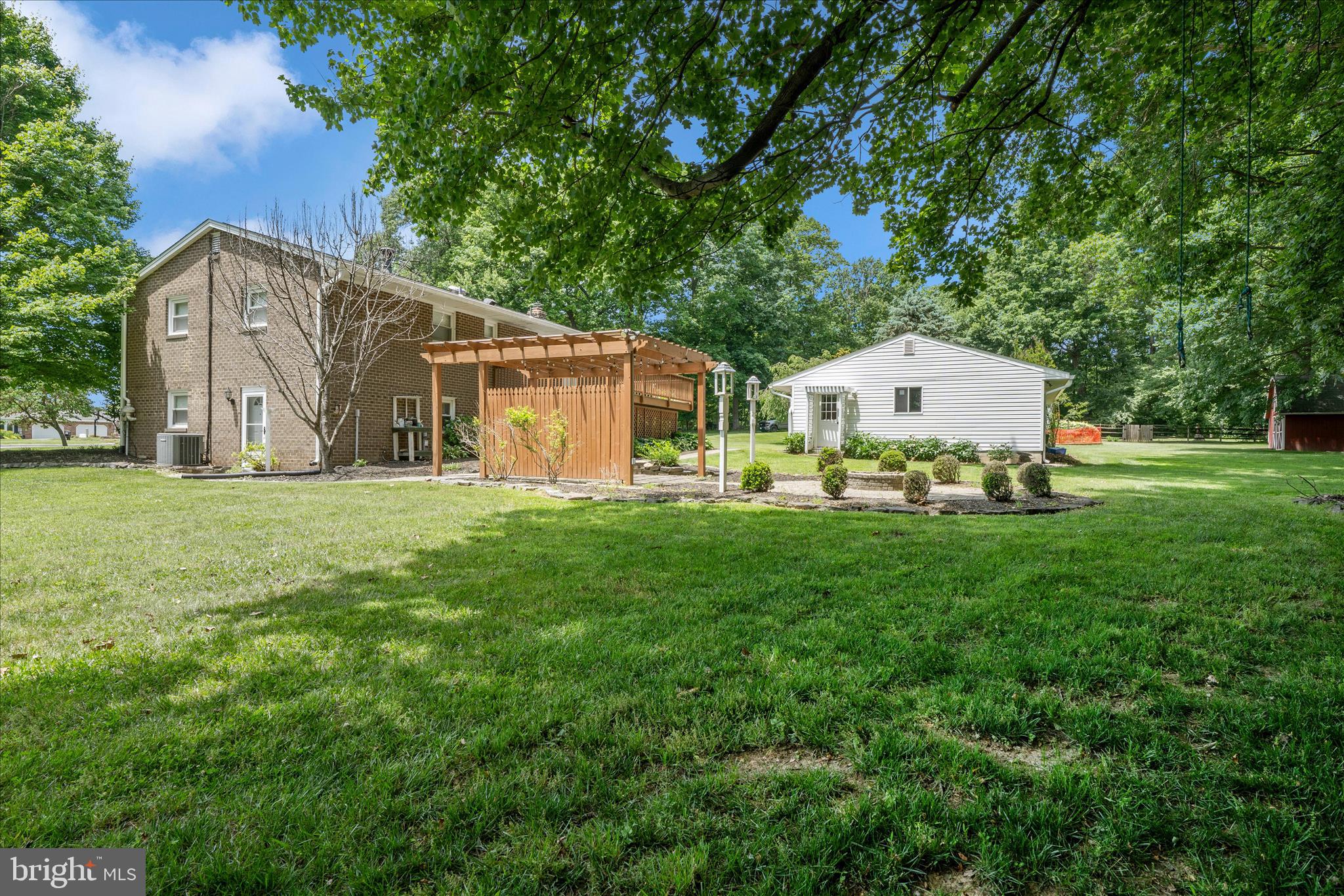 HICKORY RIDGE - Residential