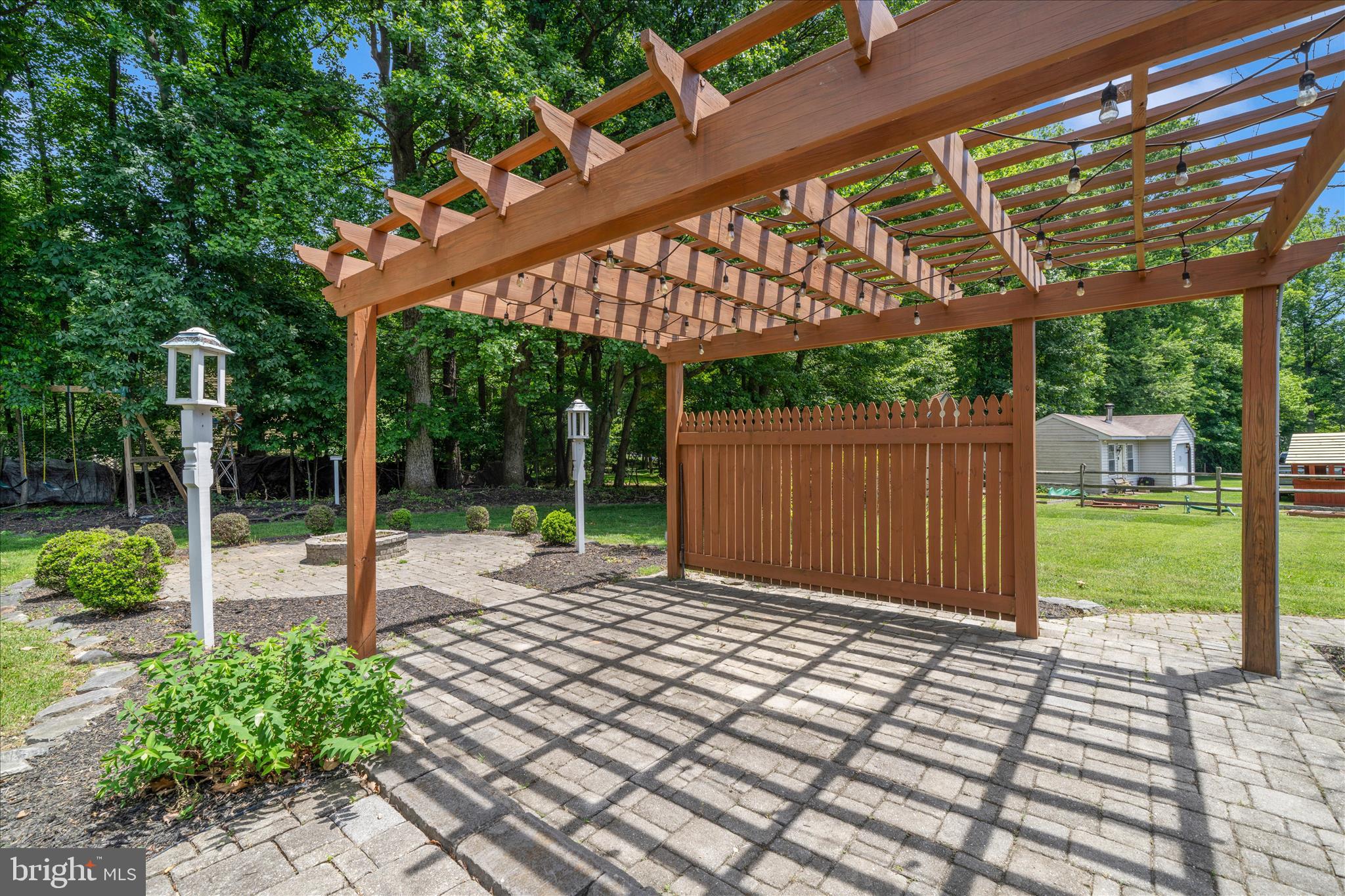 HICKORY RIDGE - Residential