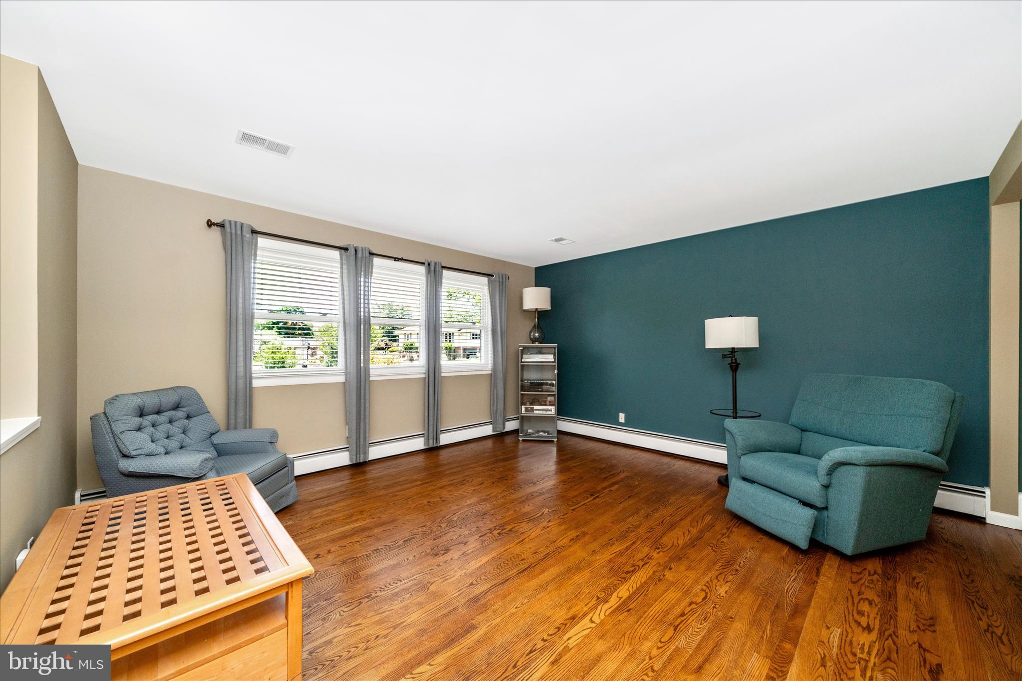 HICKORY RIDGE - Residential