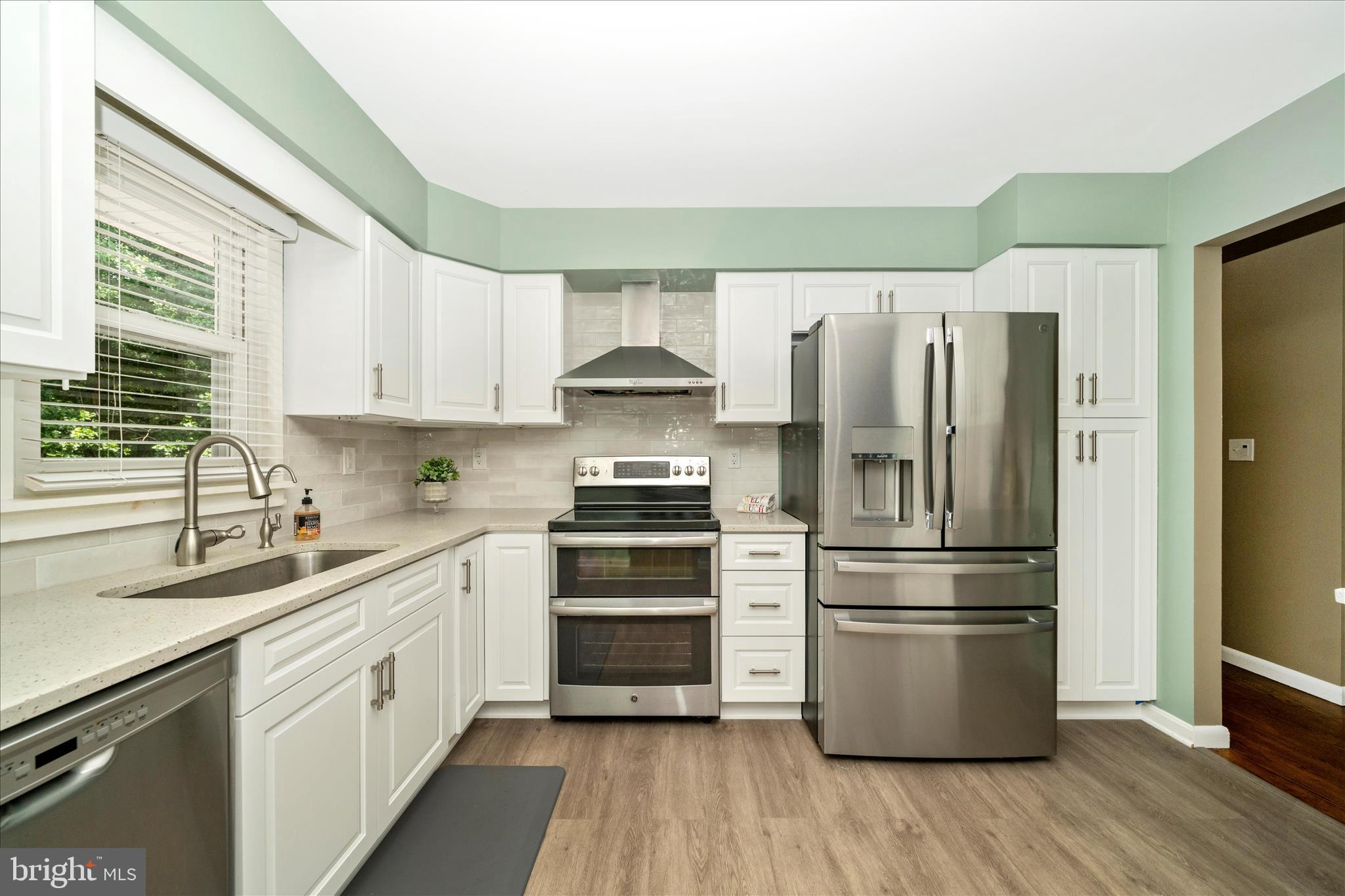HICKORY RIDGE - Residential