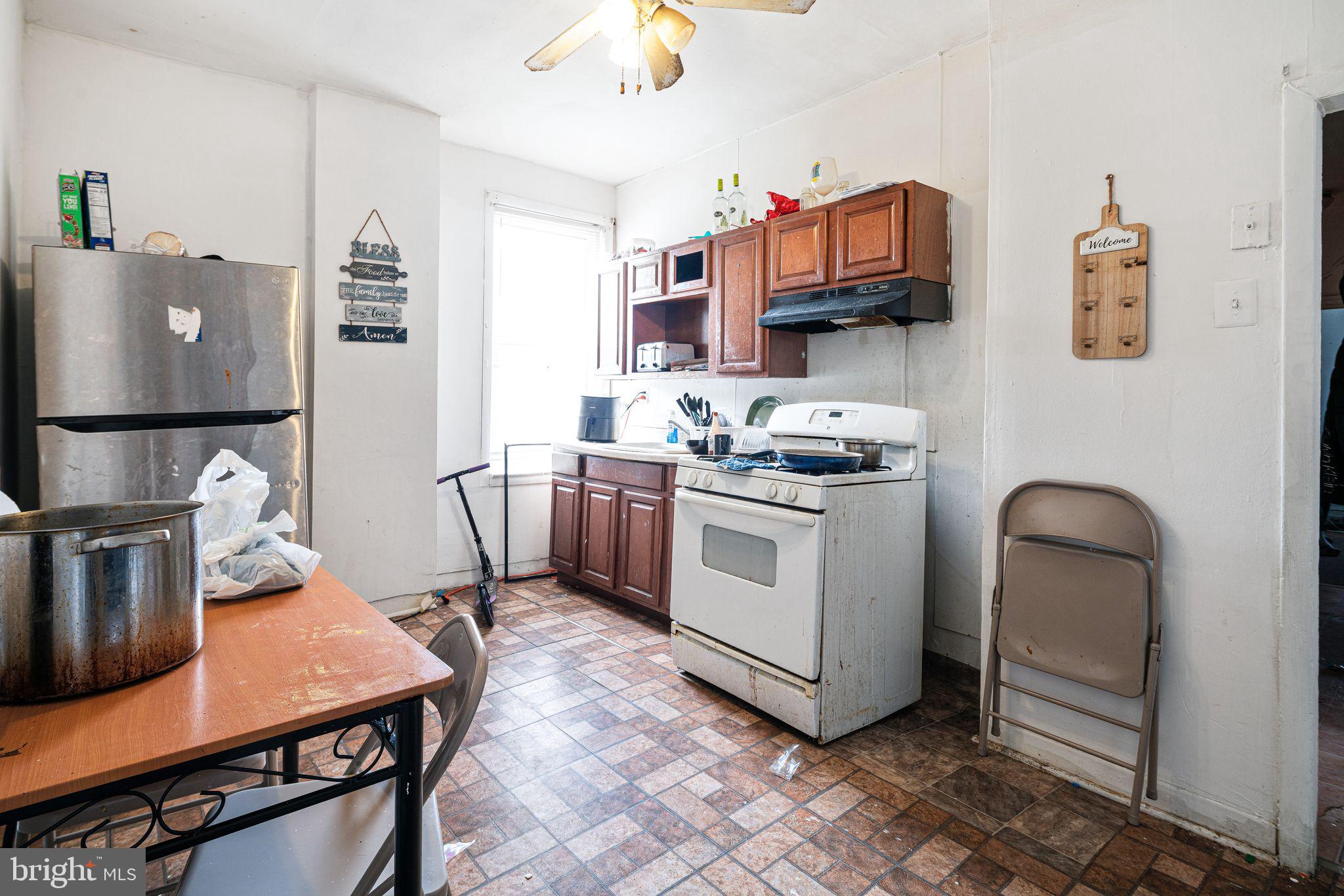 OVERBROOK FARMS - Residential Income