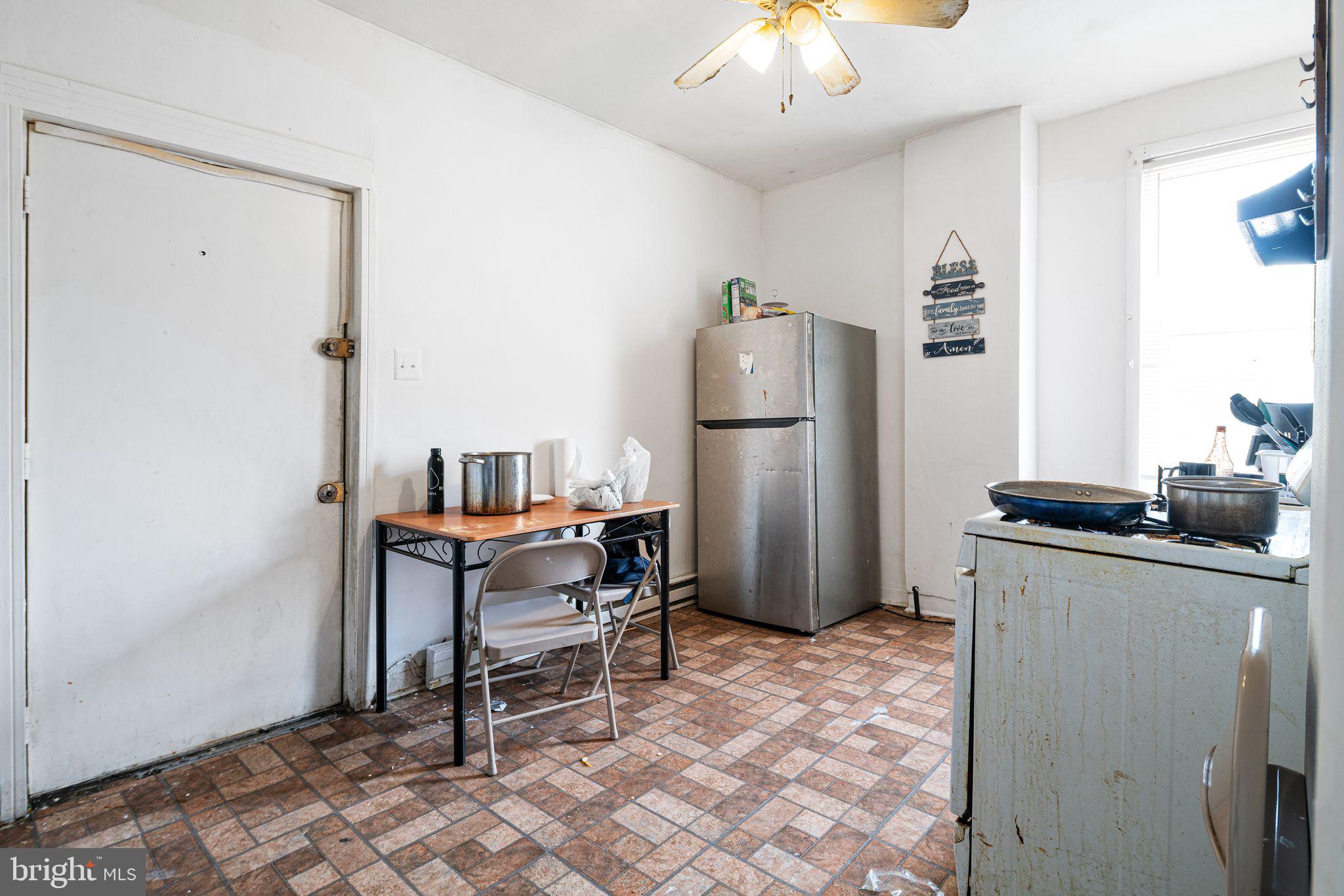 OVERBROOK FARMS - Residential Income