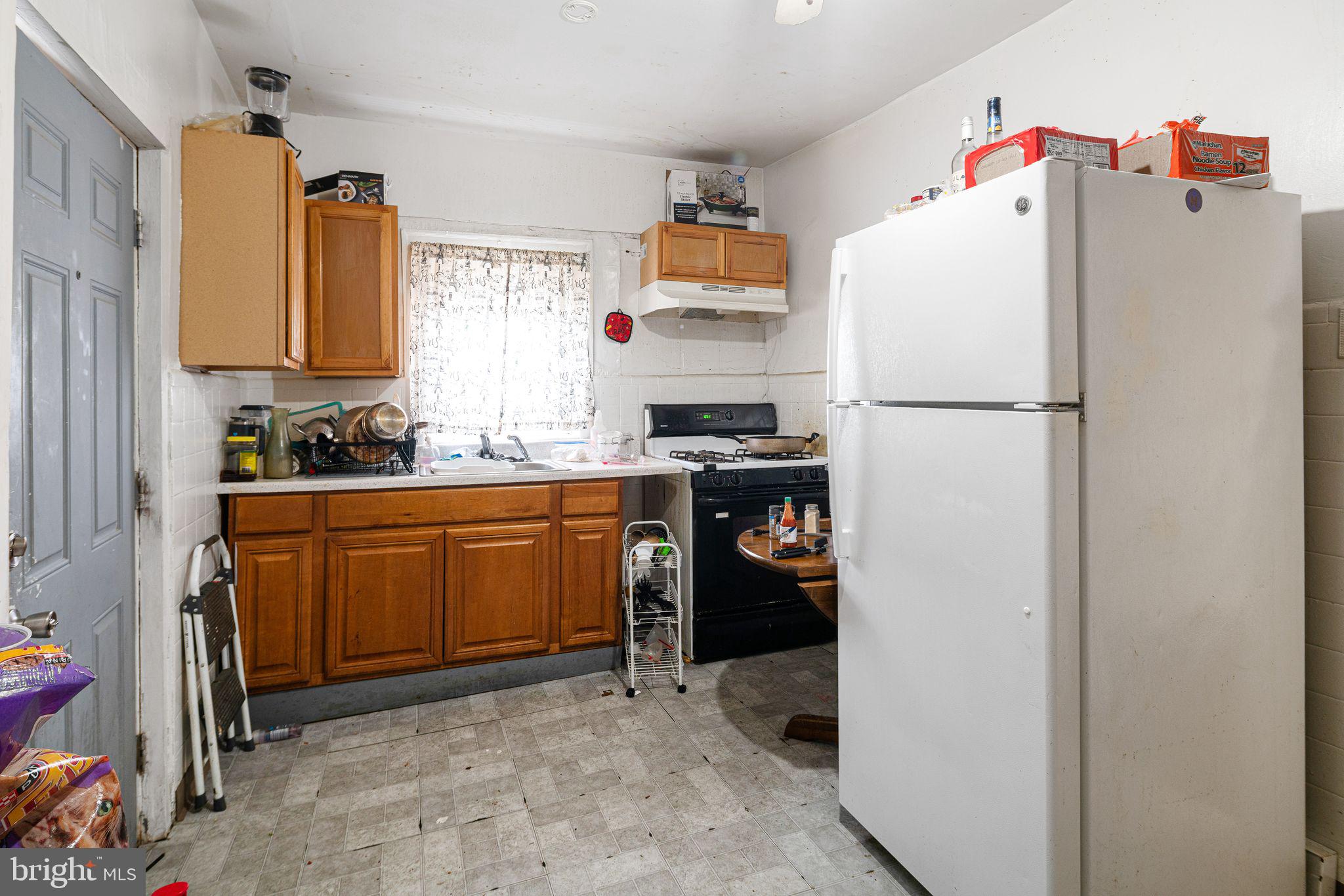 OVERBROOK FARMS - Residential Income
